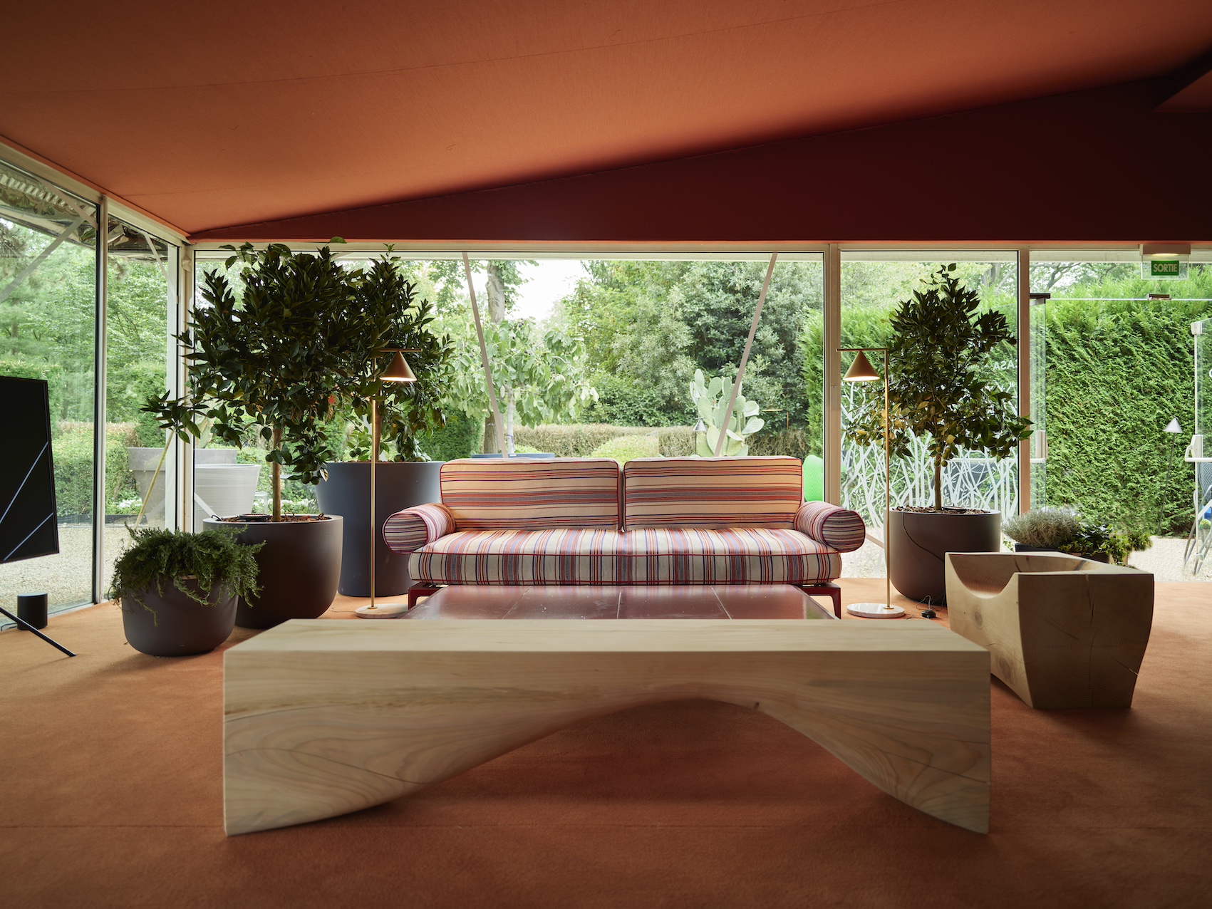 Projects-Flos-Casa-Italia-Paris-11.jpg