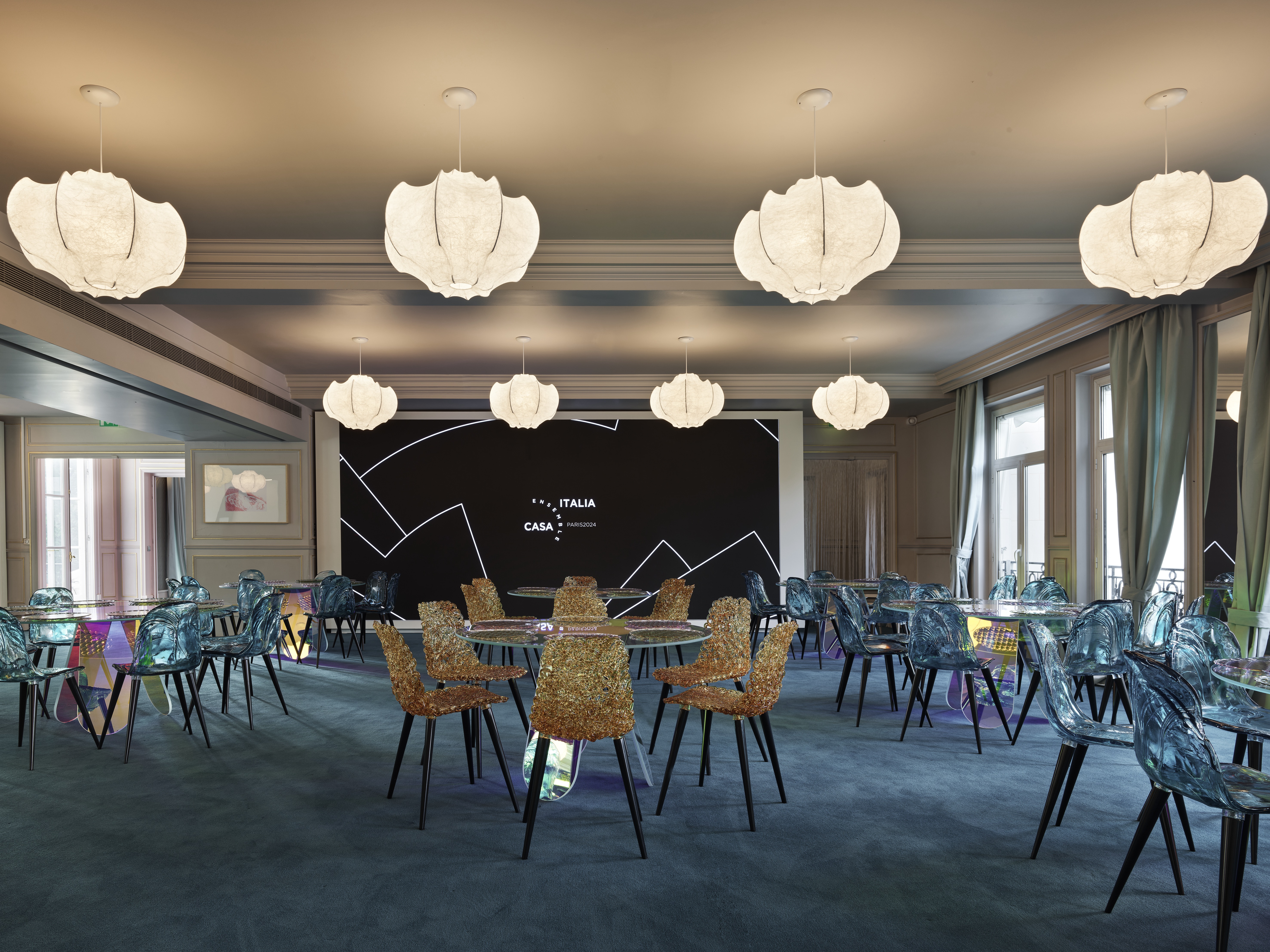 Projects-Flos-Casa-Italia-Paris-07.jpg