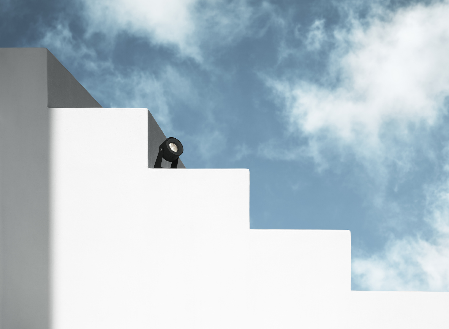 Aimer-Spotlight-flos-outdoor-R-05.jpg