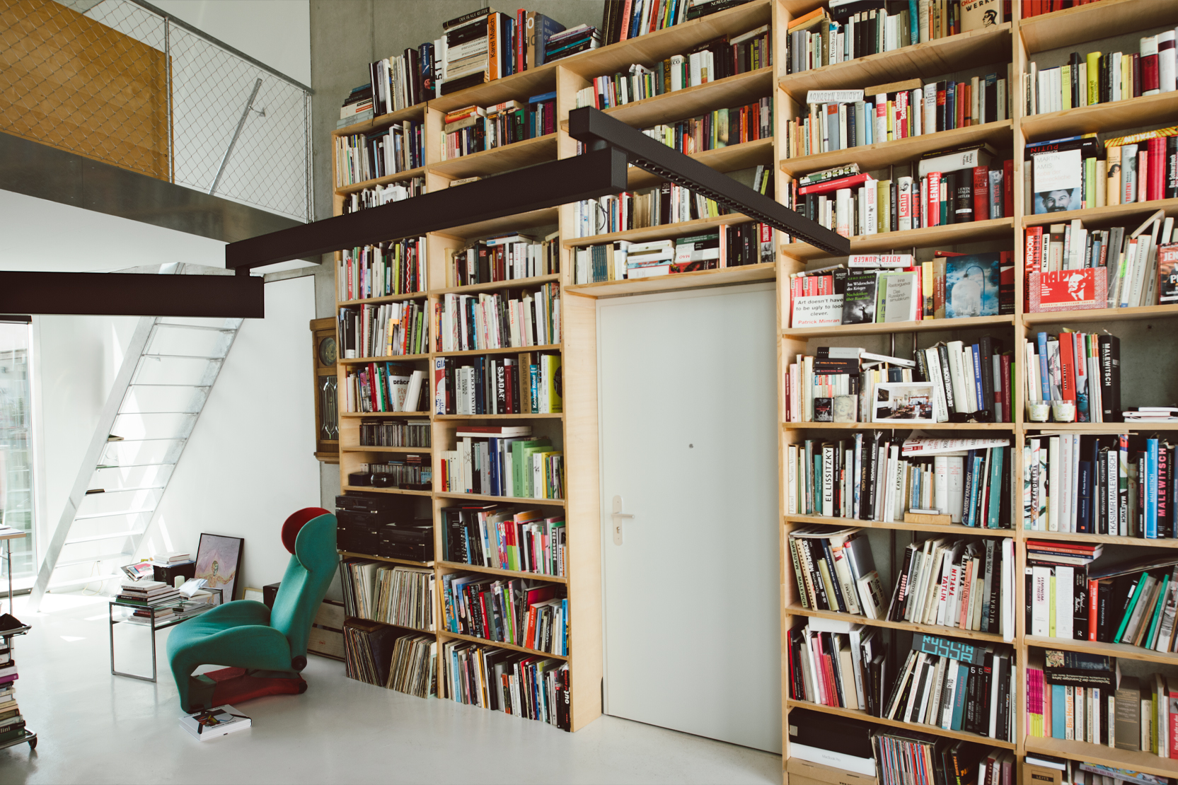 Black_Flag-flos-architectural-R-02.jpg