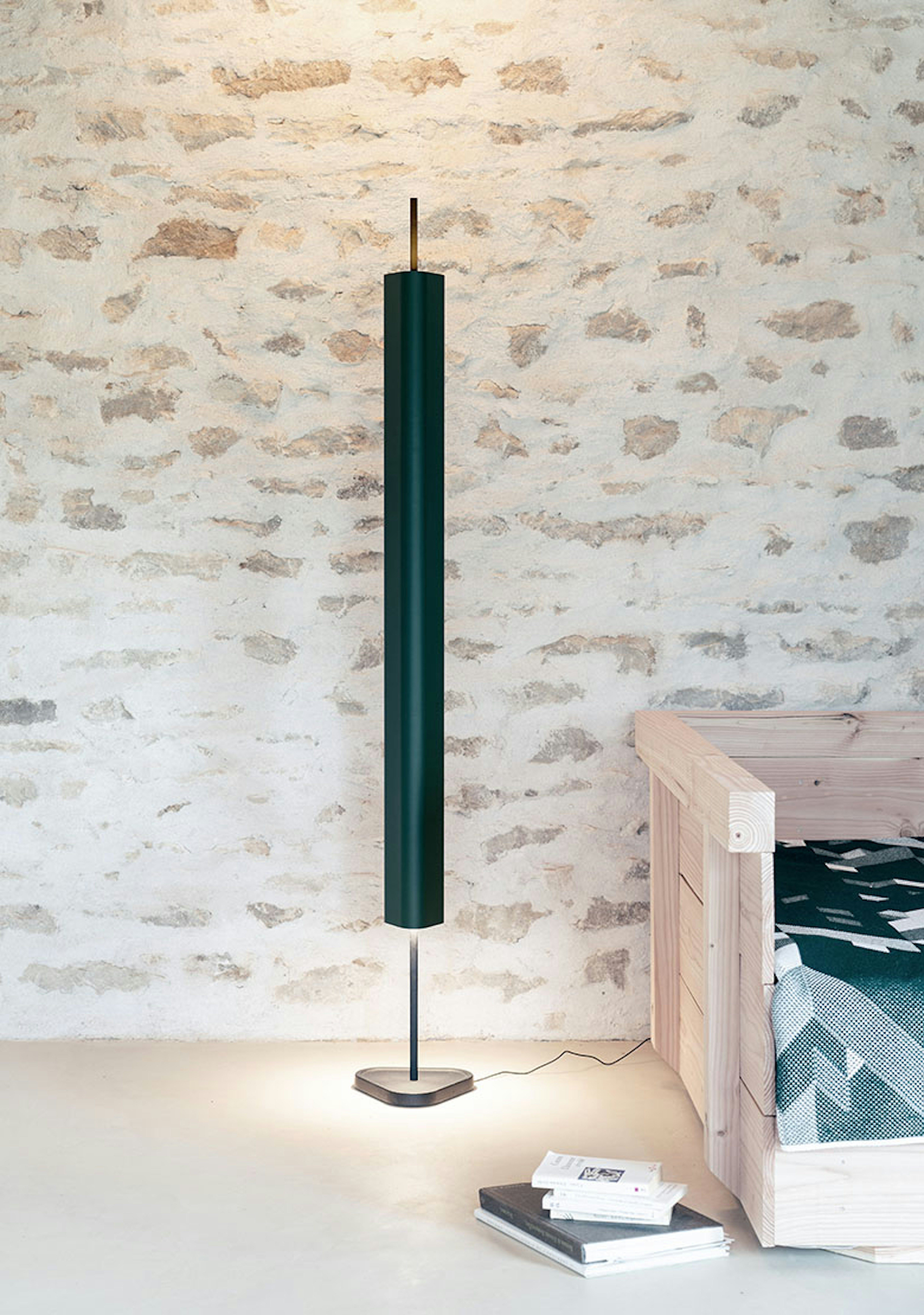 Emi-Floor-flos-architectural-R-09.jpg