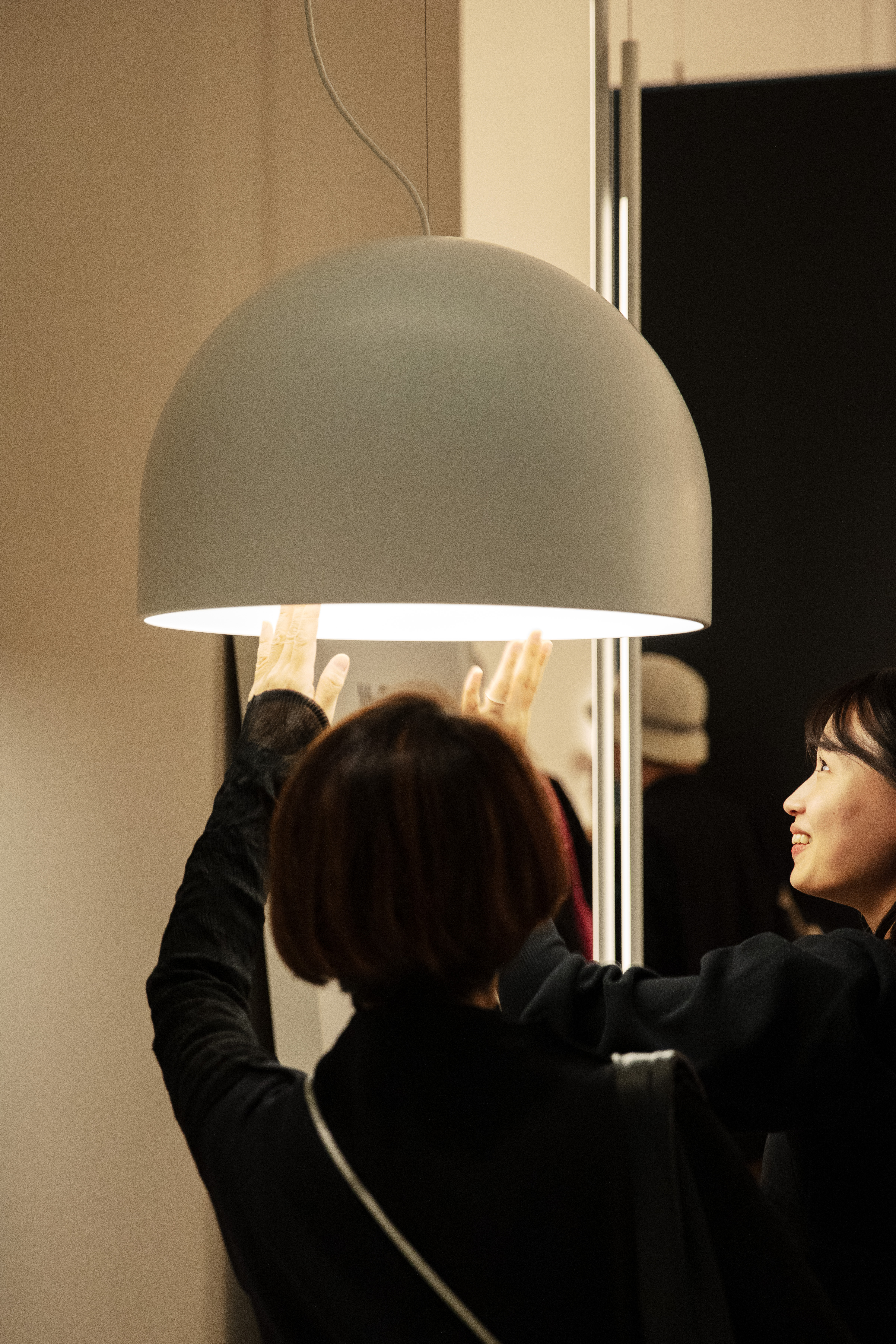 Flos_Hosting-Tokyo-009