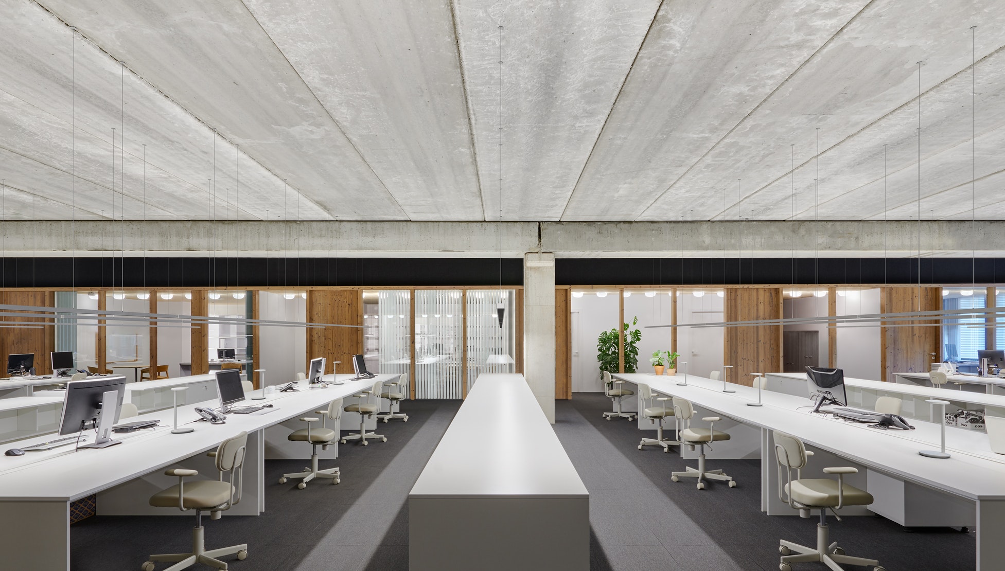 Oblique-flos-architectural-R-03.jpg