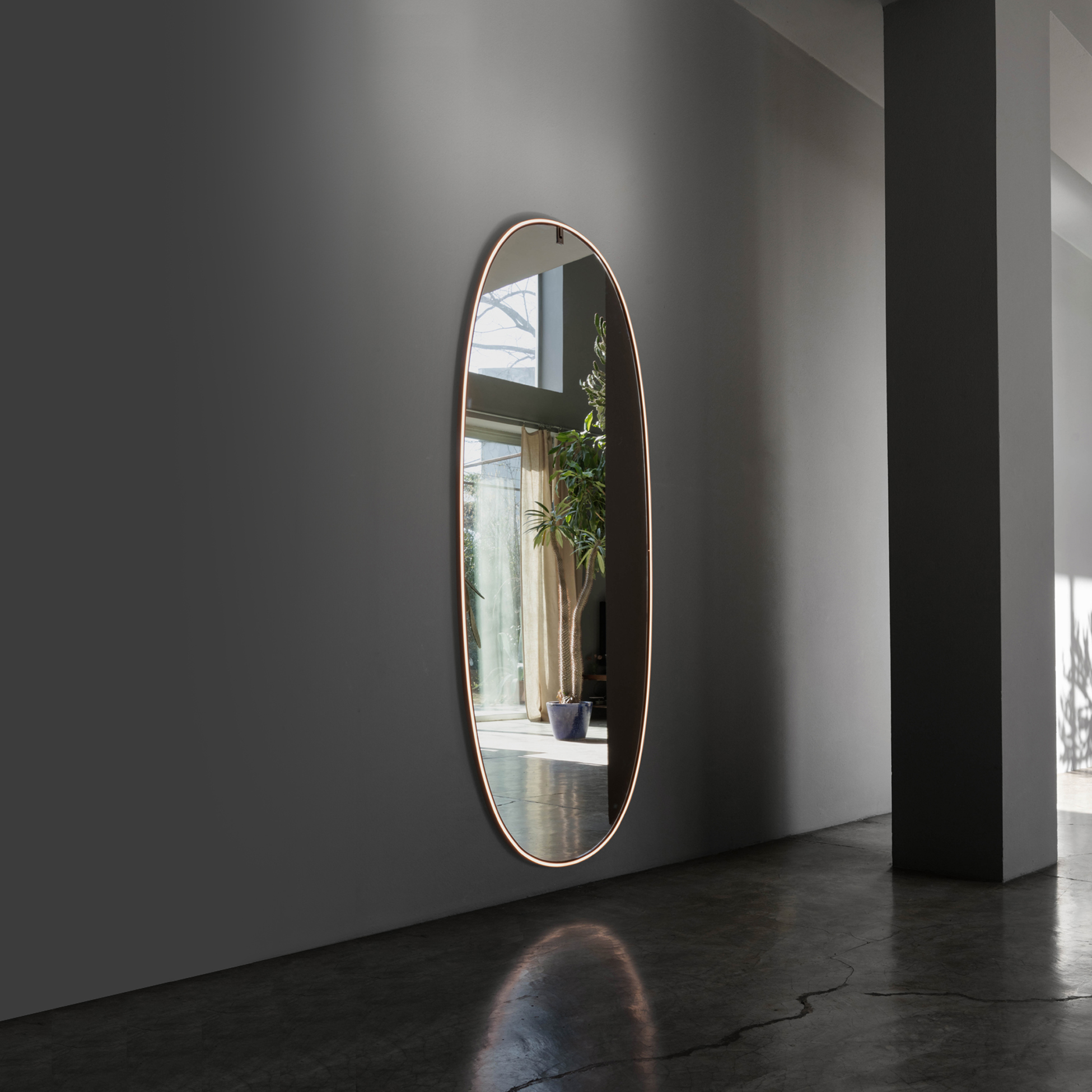 P_Fm_A-La-plus-belle-Flos-Decorative-Thubnail-life.jpg