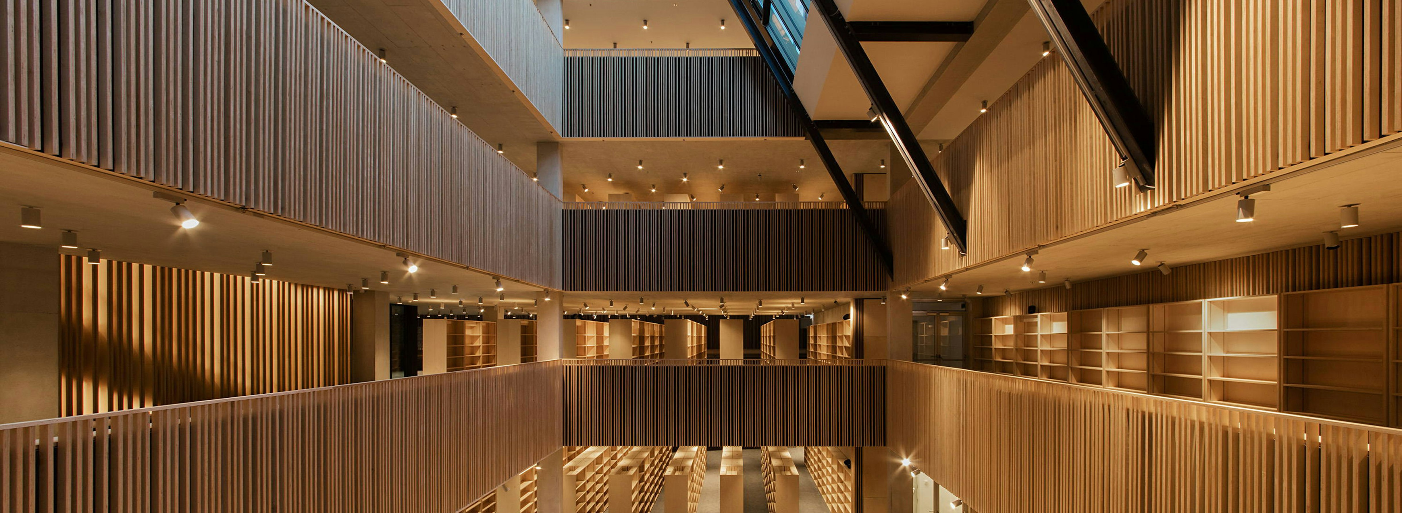 P_Fm_B-UT-Flos-Architectural-life.jpg
