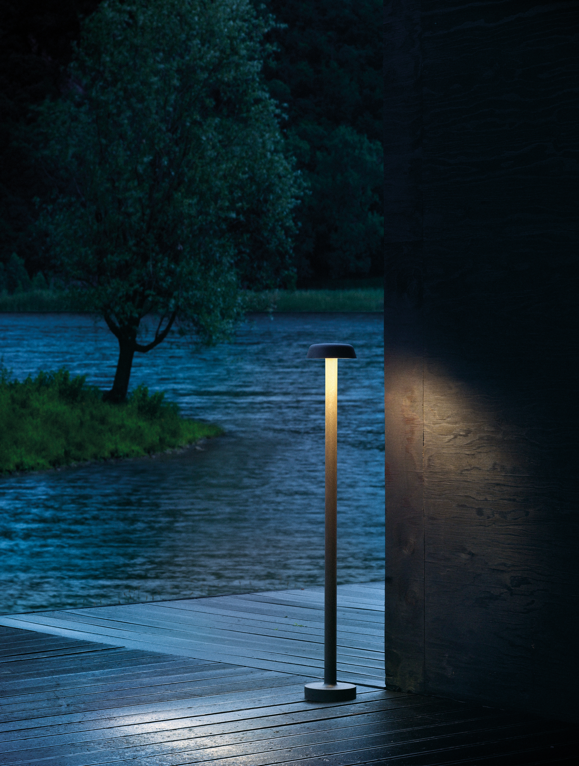 P_Md_F-Belvedere-Clove-Flos-Outdoor-highlight.jpg