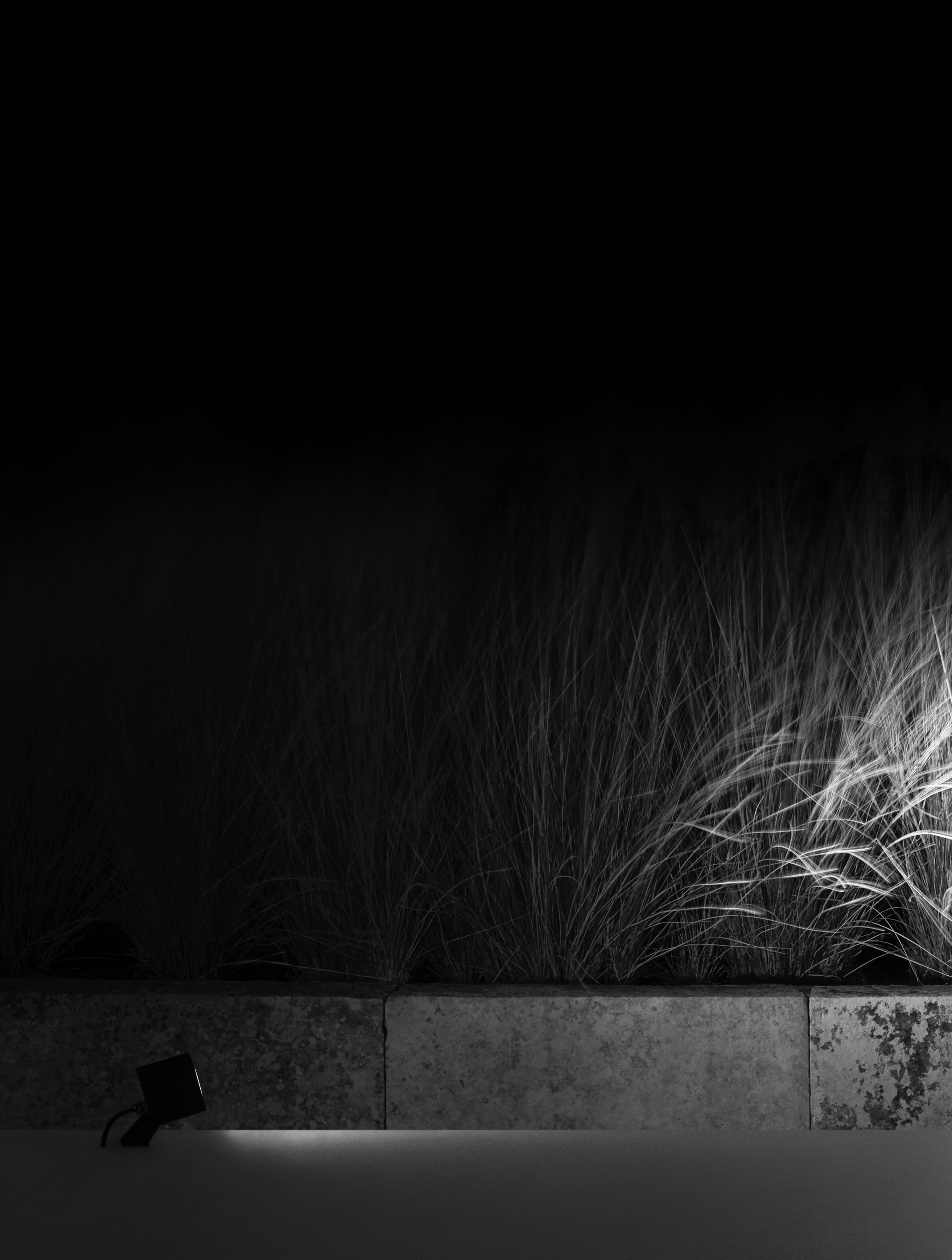 P_Md_F-Heavy-Metal-Spot-1-Flos-Outdoor-highlight.jpg
