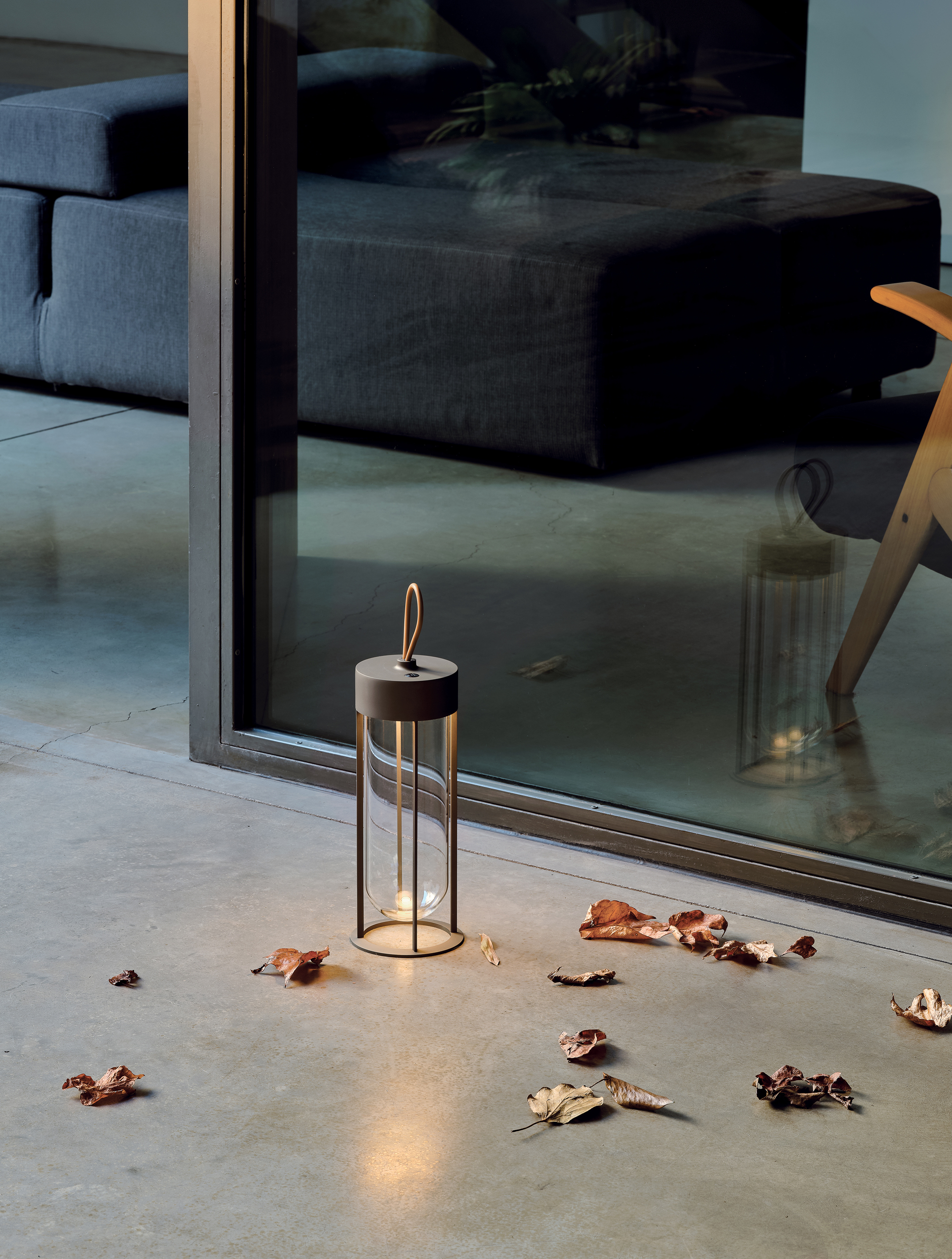 P_Md_F-In-Vitro-Unplugged-Flos-Outdoor-highlight.jpg