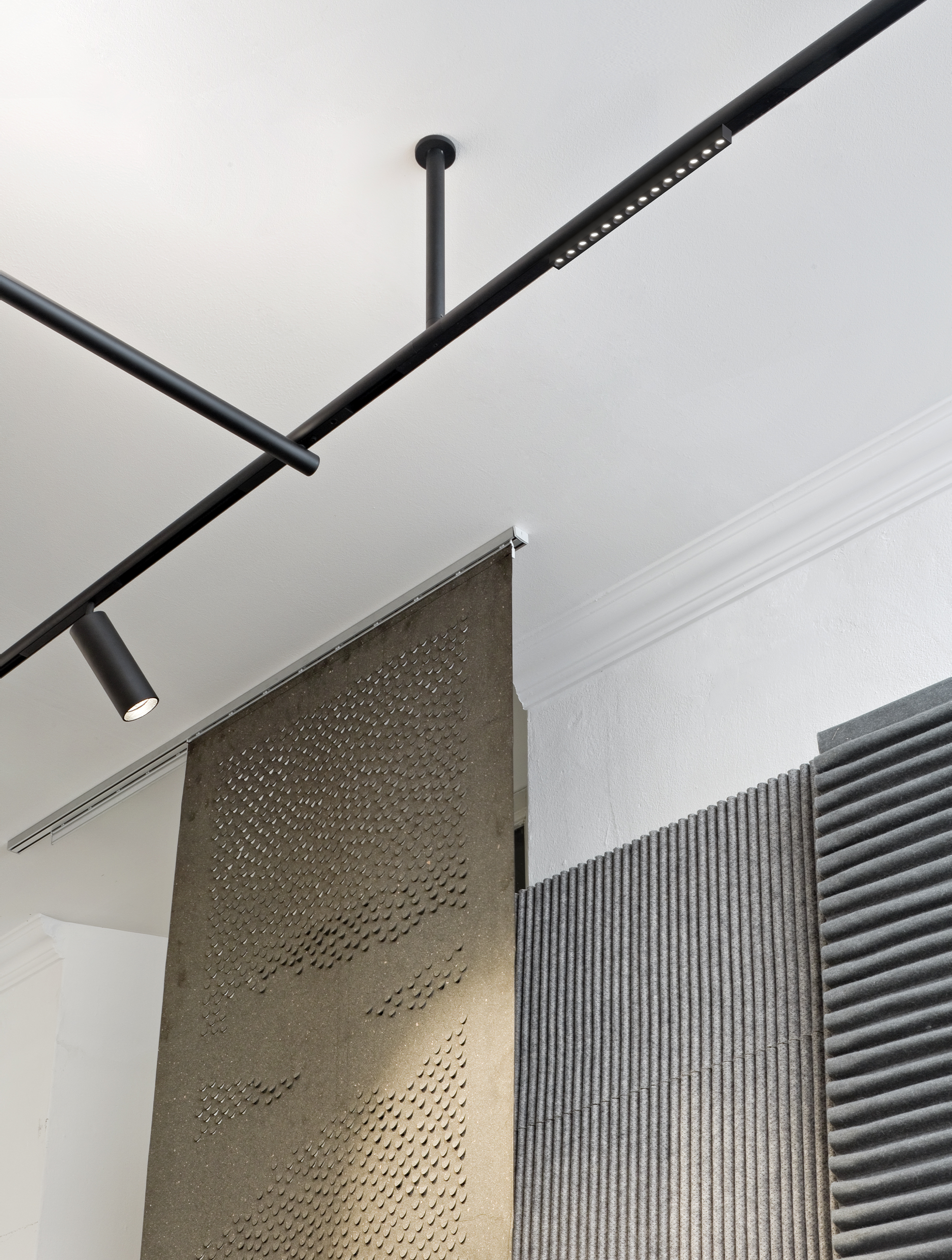 P_Md_F-Infra-Structure-Suspension-MultiSpot-Mini-Flos-Architectural-highlight.jpg