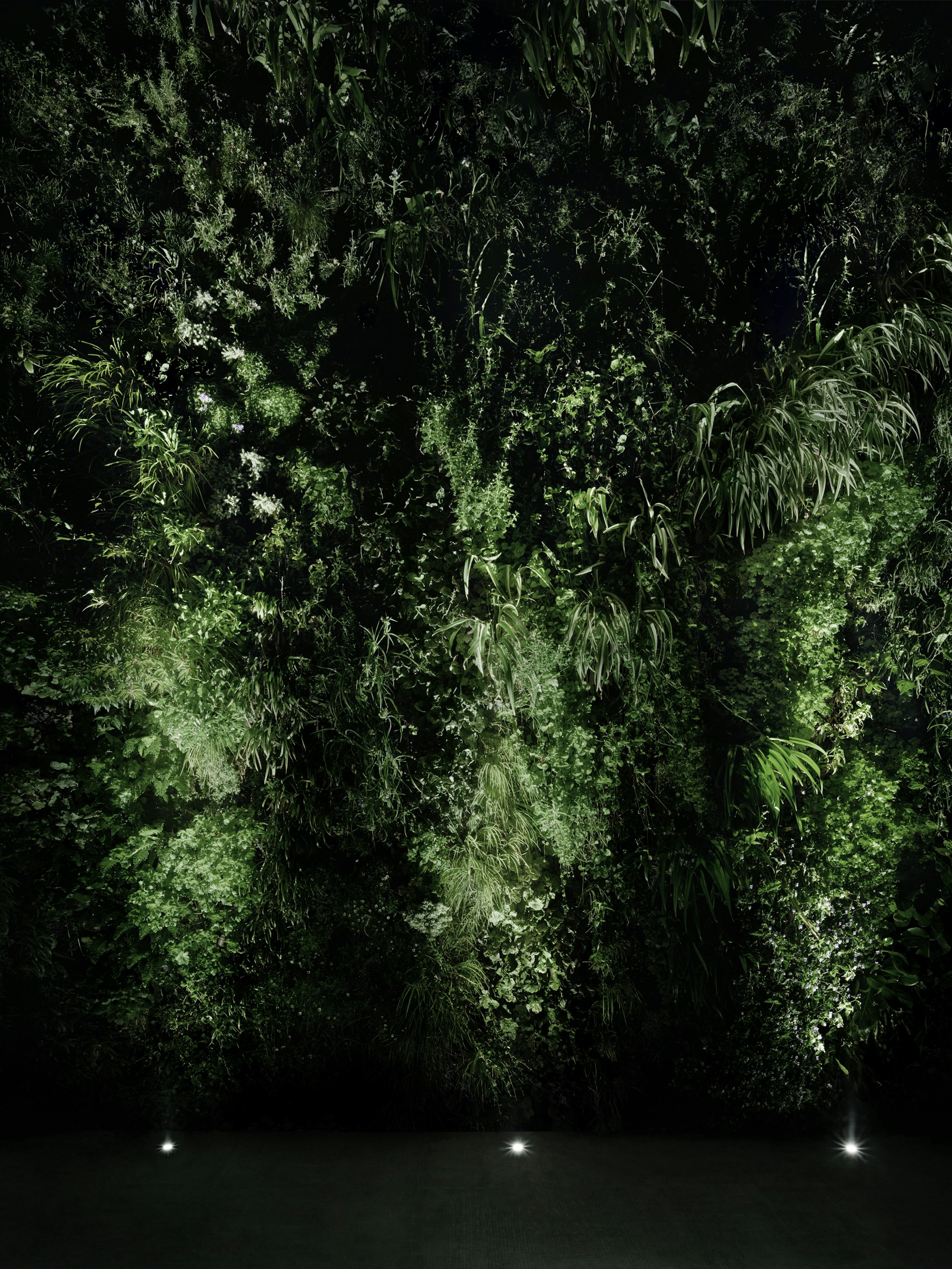 P_Md_F-Landlord-Ground-D64-Flos-Outdoor-highlight.jpg
