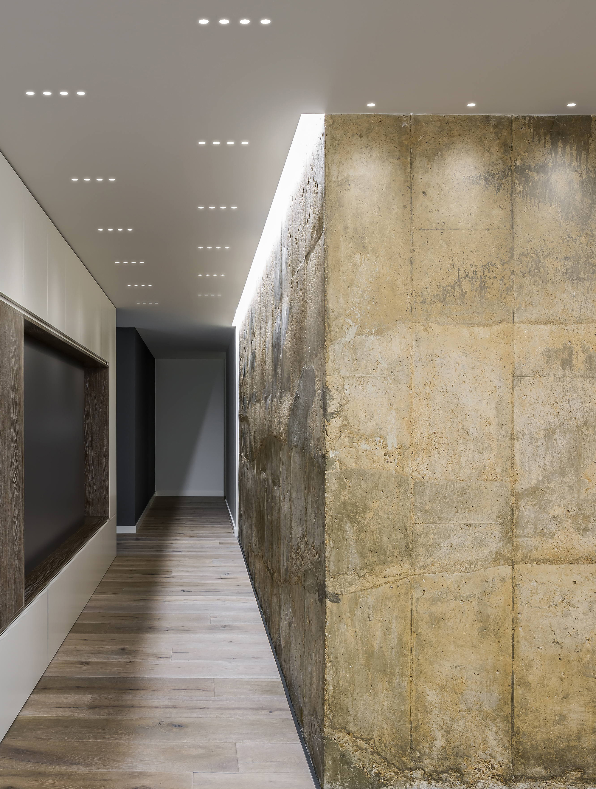 P_Md_F-Light-Shadow-Dots-Flos-Architectural-highlight.jpg