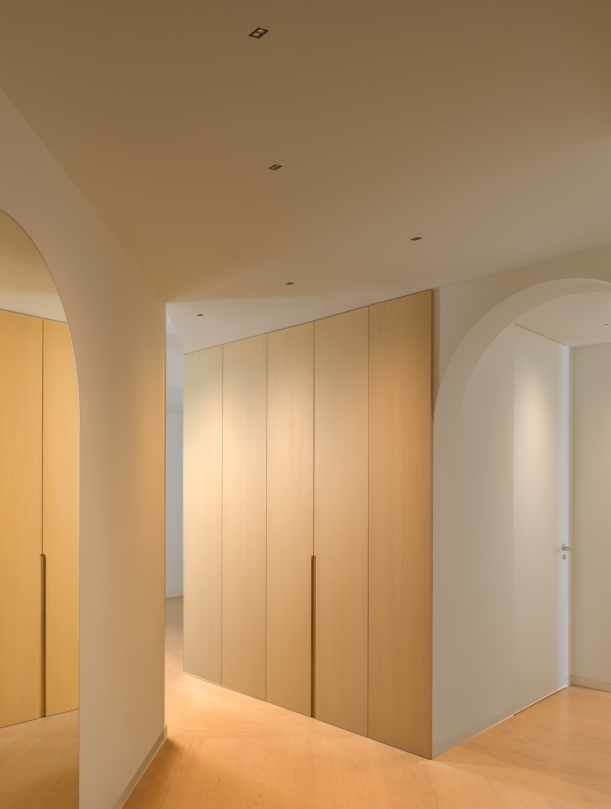 P_Md_F-Light-Shadow-Mini-No_Trim-Flos-Architectural-highlight.jpg