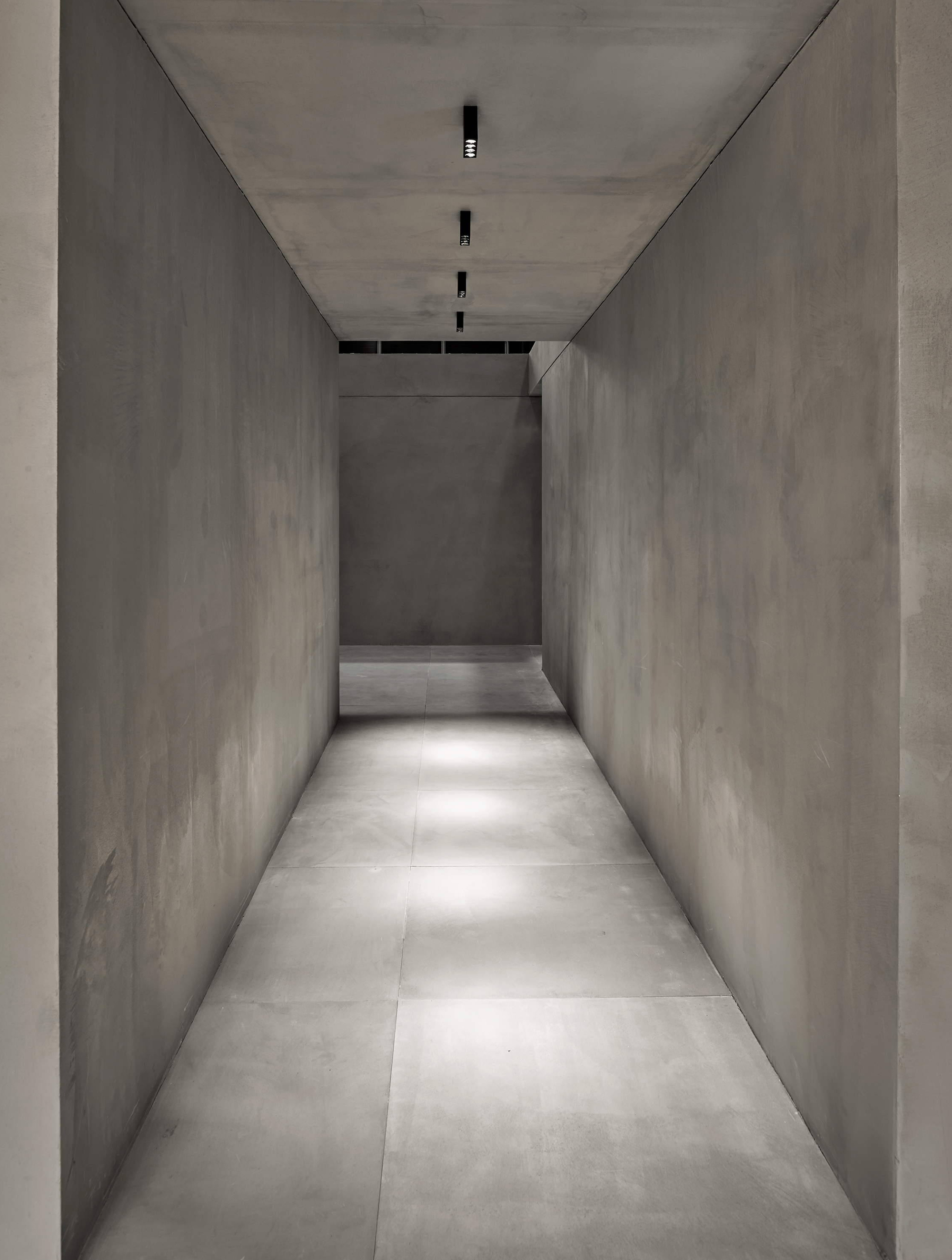 P_Md_F-Light-Shadow-Surface-Black-Box-Flos-Architectural-highlight