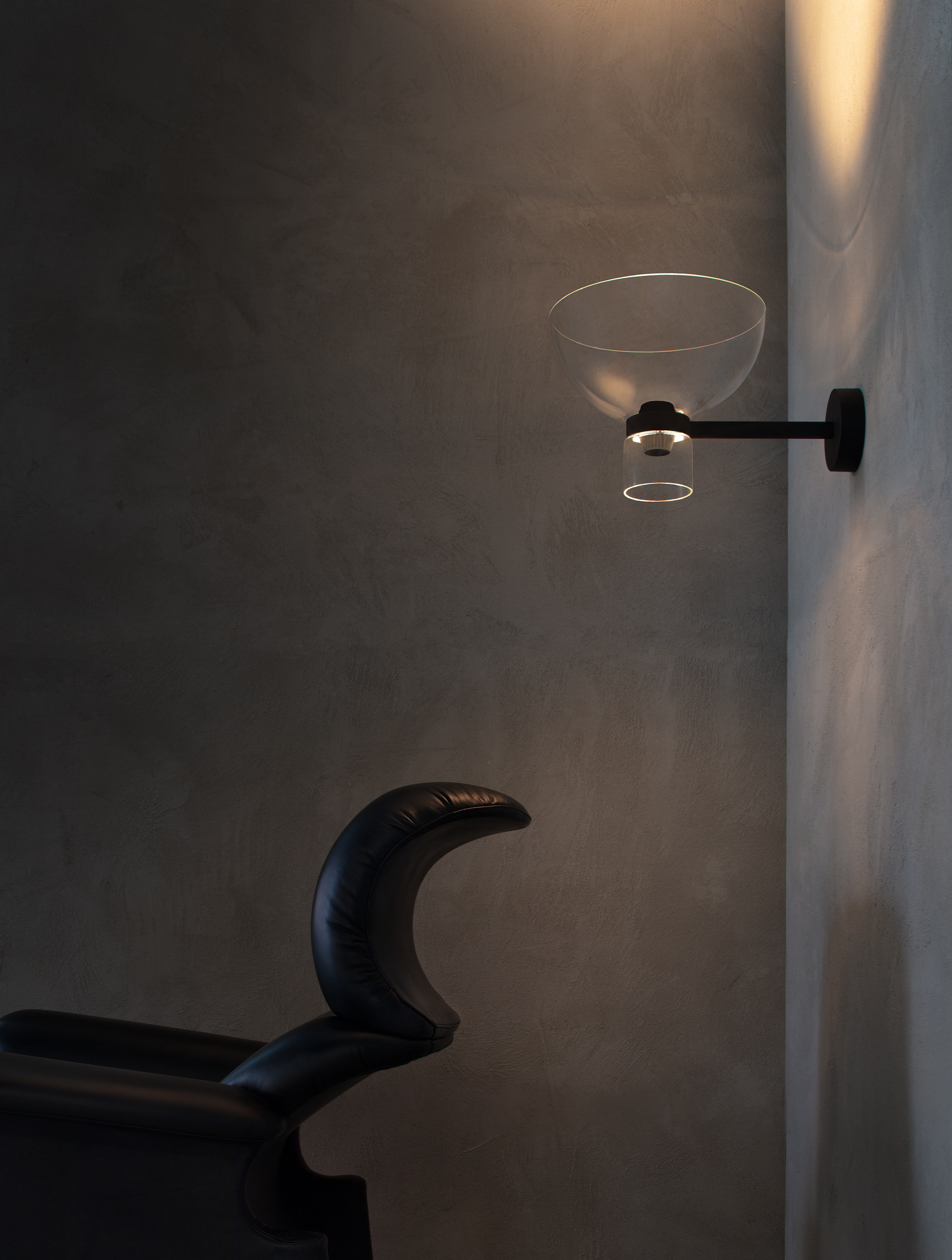 P_Md_F-Nocturne-Wall-Flos-Decorative-highlight.jpg