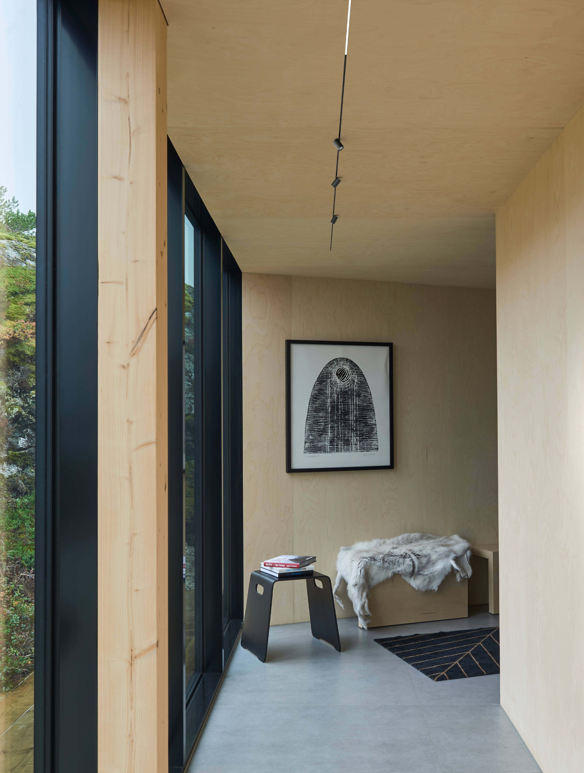 P_Md_F-The-Micro-Running-Magnet-Spot-Flos-Architectural-highlight.jpg