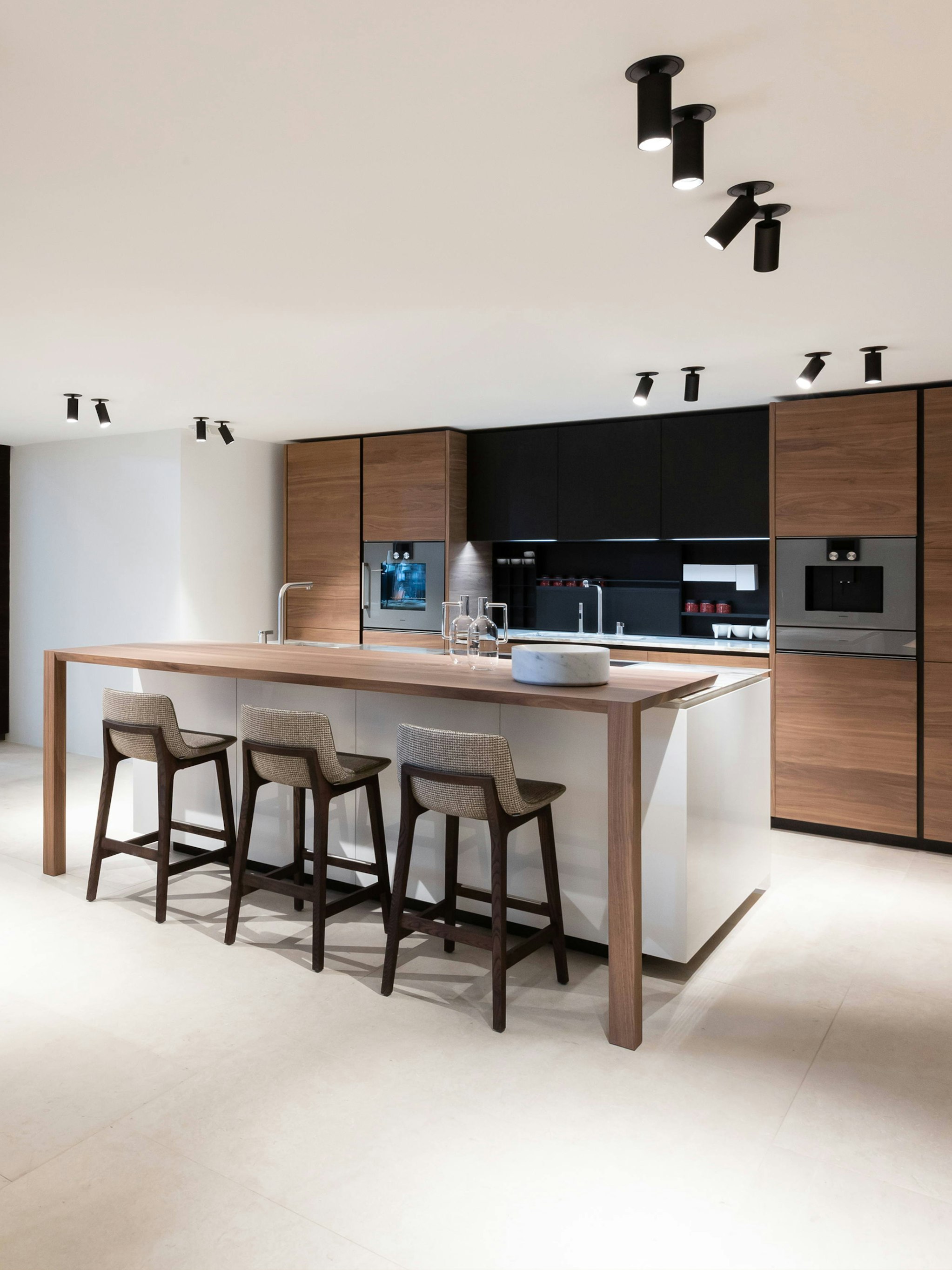 P_Md_F-UT-Pro-Ceiling-Flos-Architectural-highlight.jpg