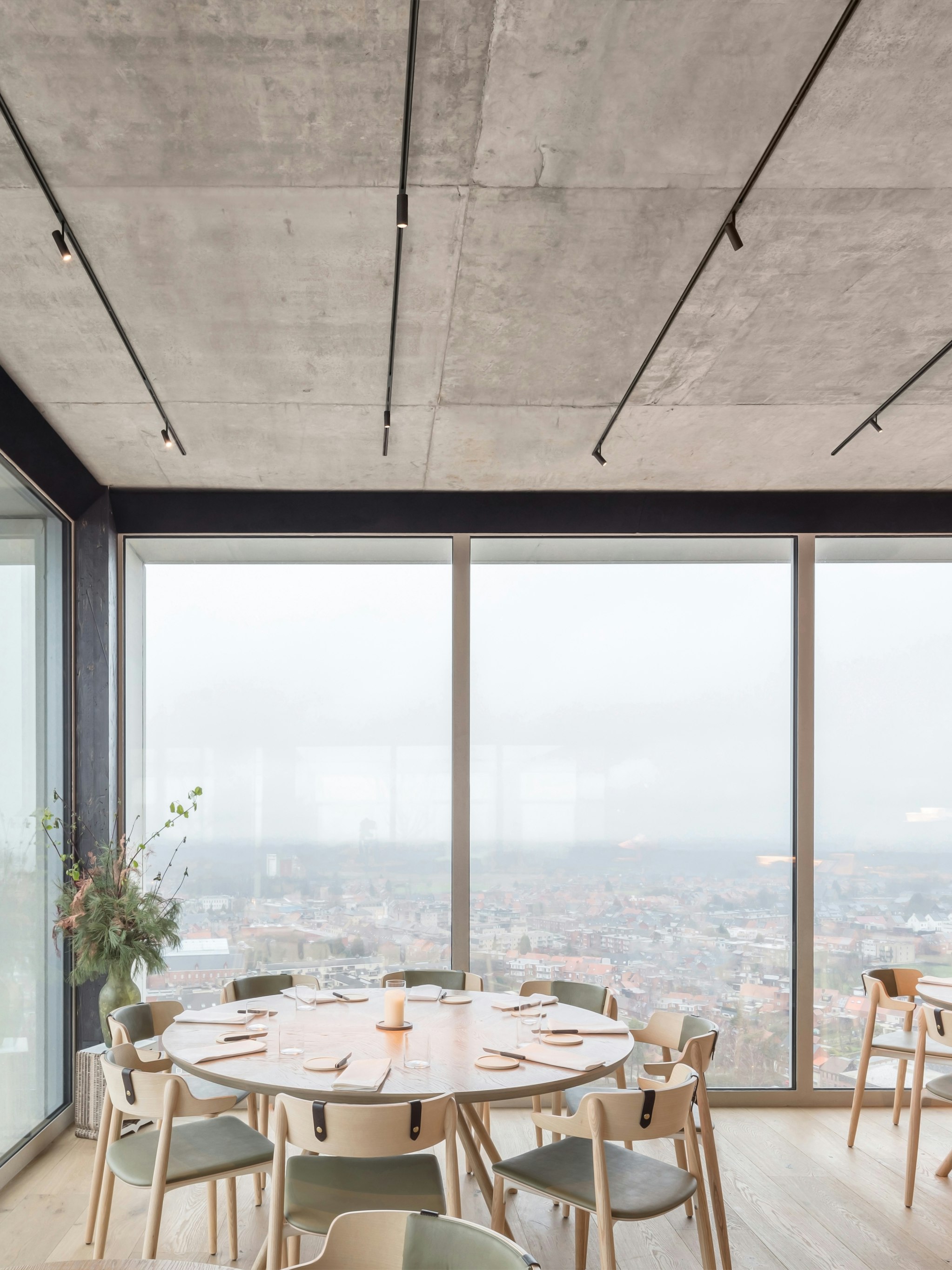 P_Md_F-Zero-Track-Find-Me-0-Flos-Architectural-highlight.jpg