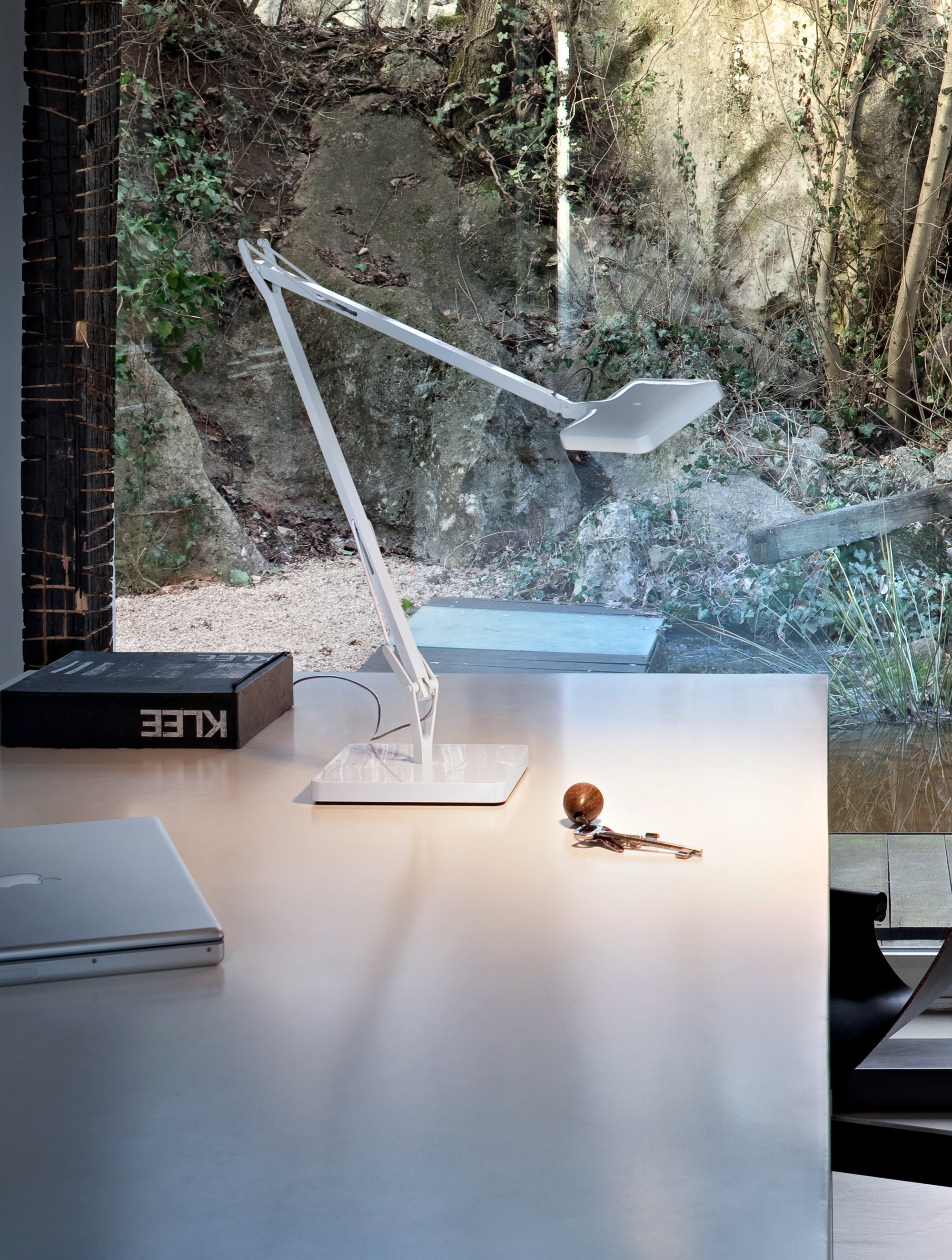 P_Md_F-kelvin-LED-Table-Flos-Decorative-highlight.jpg