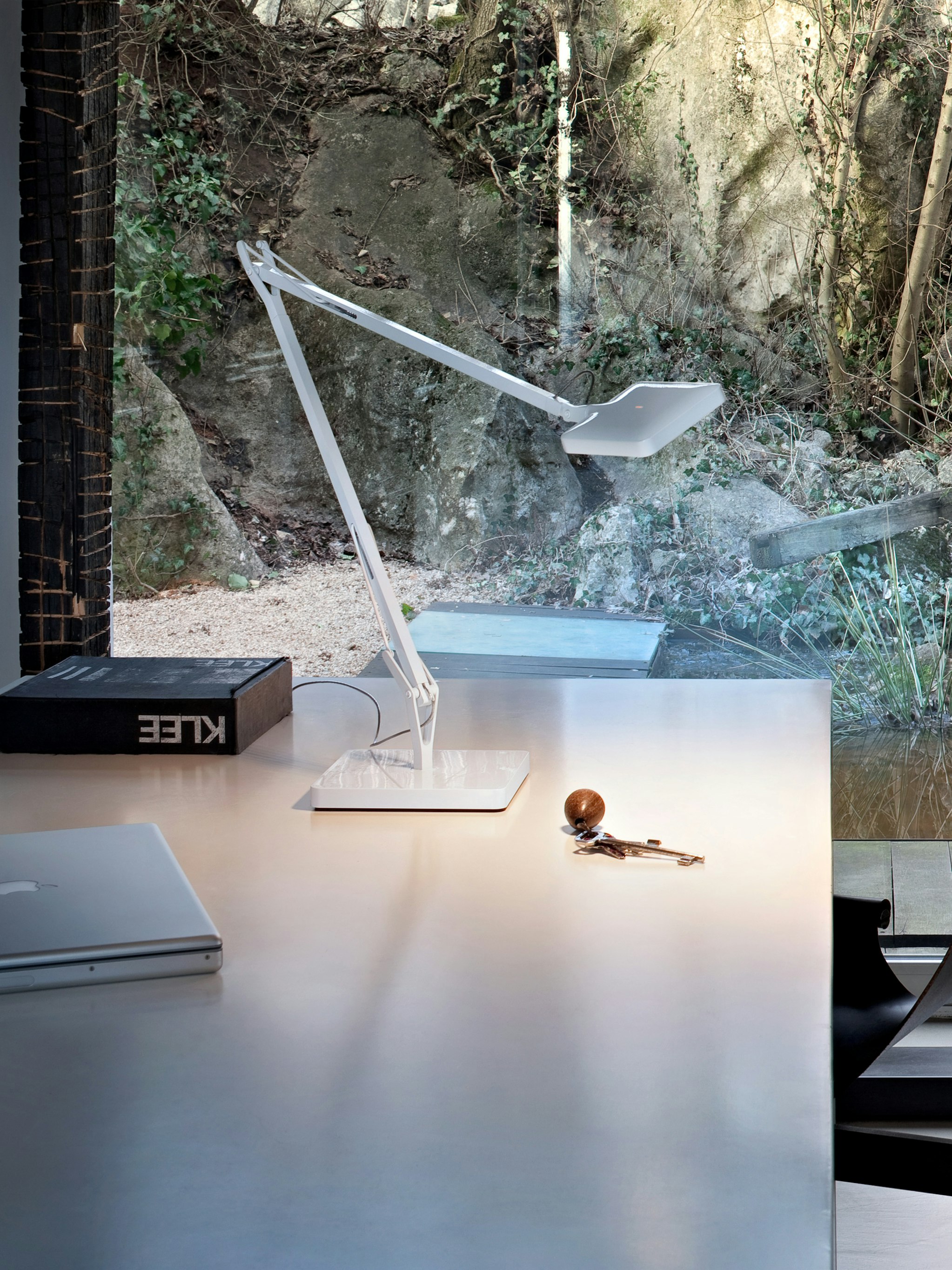 P_Md_F-kelvin-LED-Table-Flos-Decorative-highlight.jpg