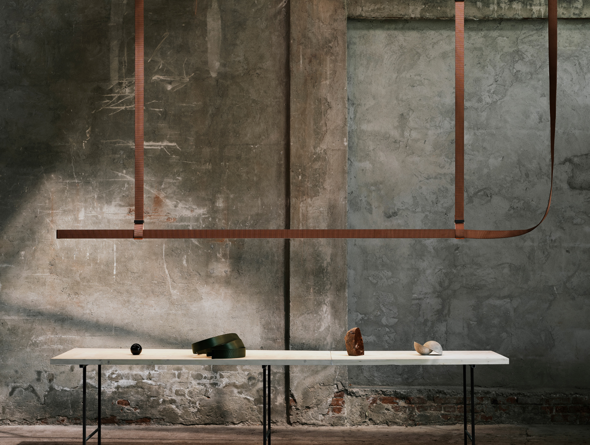 P_Sf_A-Belt-Flos-Architectural-Thubnail-life_general.jpg