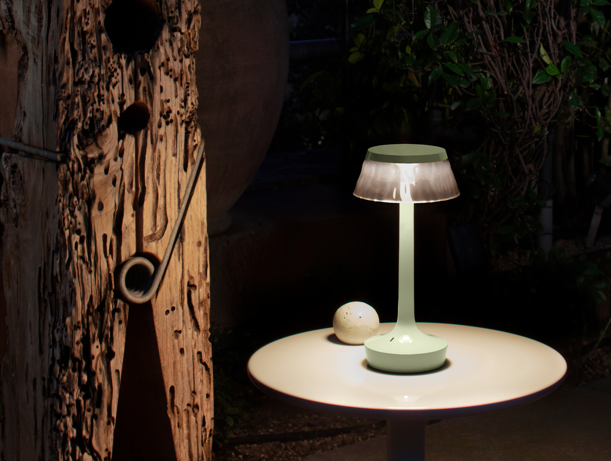 P_Sf_A-Bon-Jour-Unplugged-Flos-Decorative-Thubnail-life_general.jpg