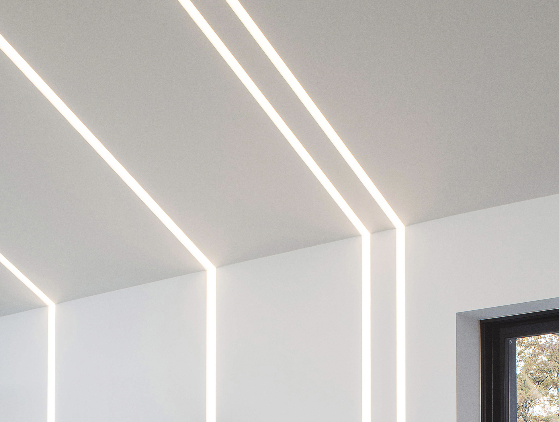 P_Sf_A-In-Finity-35-Flos-Architectural-Thubnail-life_general.jpg
