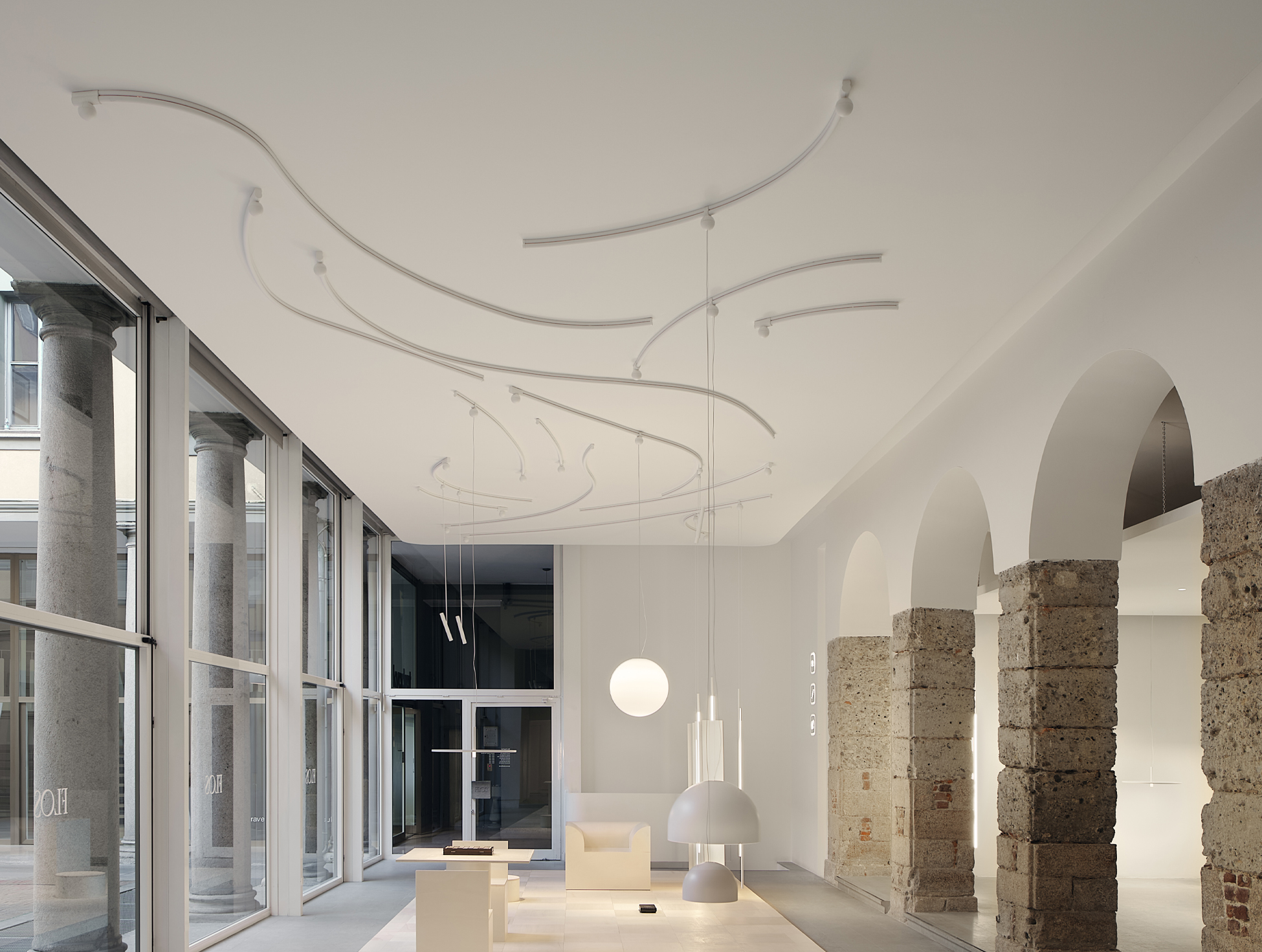 P_Sf_A-My_Circuit-Flos-Architectural-Thubnail-life_general.jpg