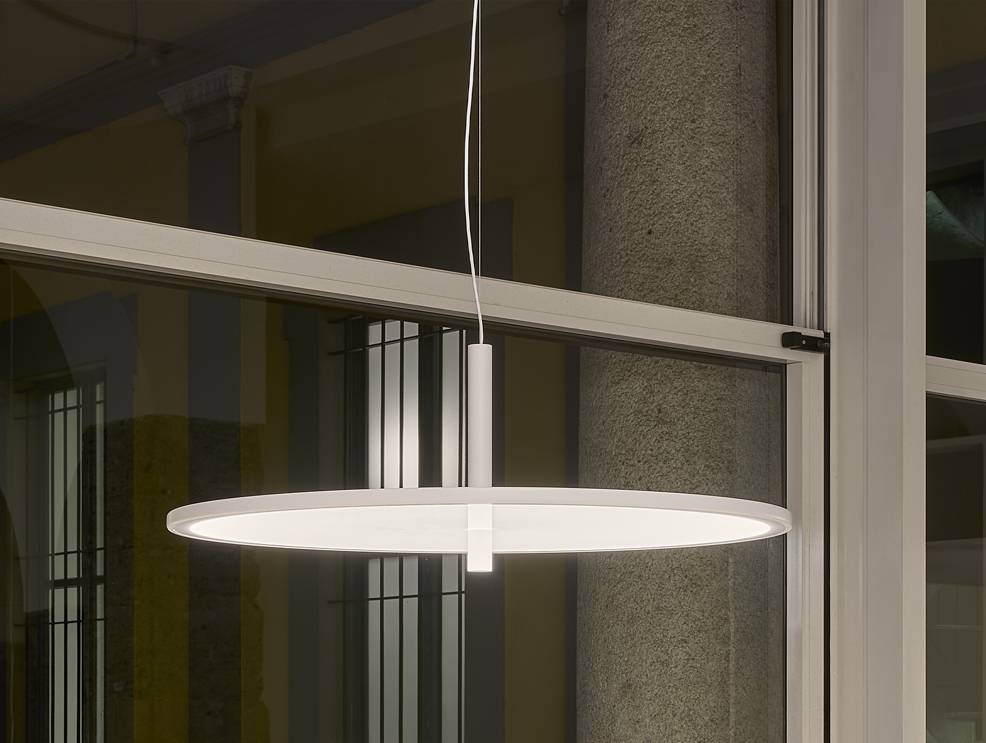 P_Sf_A-My_Disc-Flos-Architectural-Thubnail-life_general.jpg