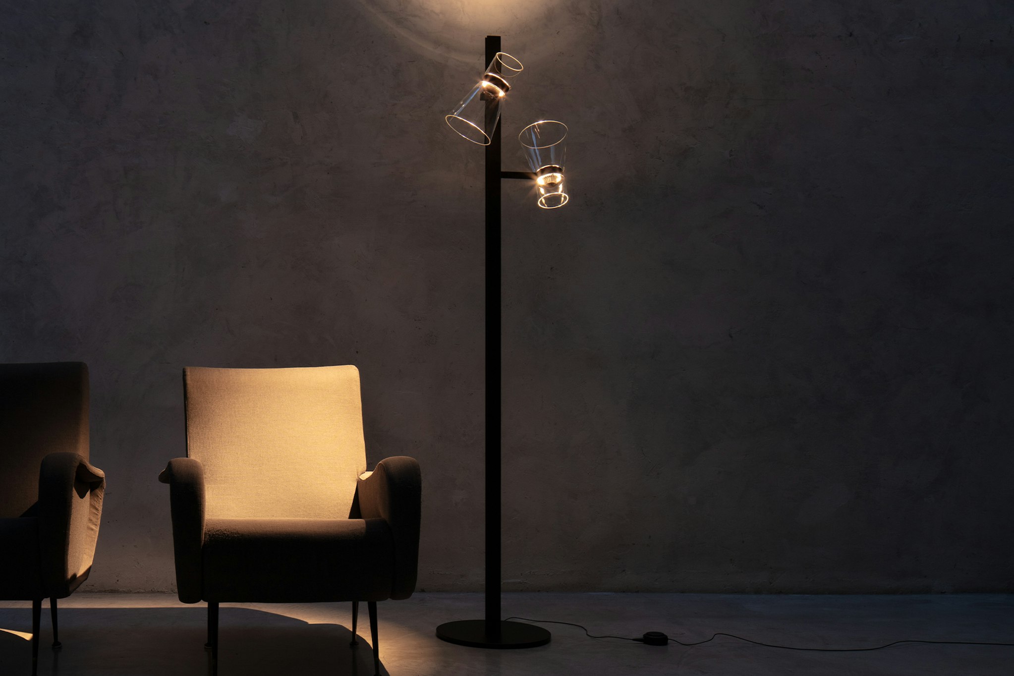 P_Sf_A-Nocturne-Floor-Flos-Decorative-Thubnail-life_general.jpg