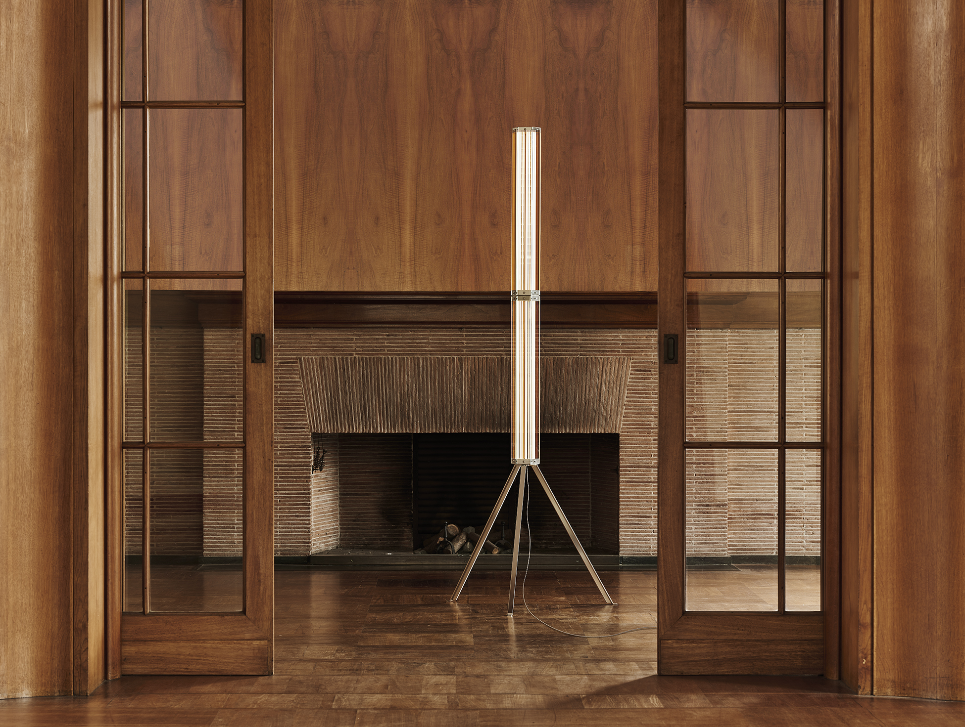 P_Sf_A-Superwire-Floor-Flos-Architectural-Thubnail-life_general.jpg