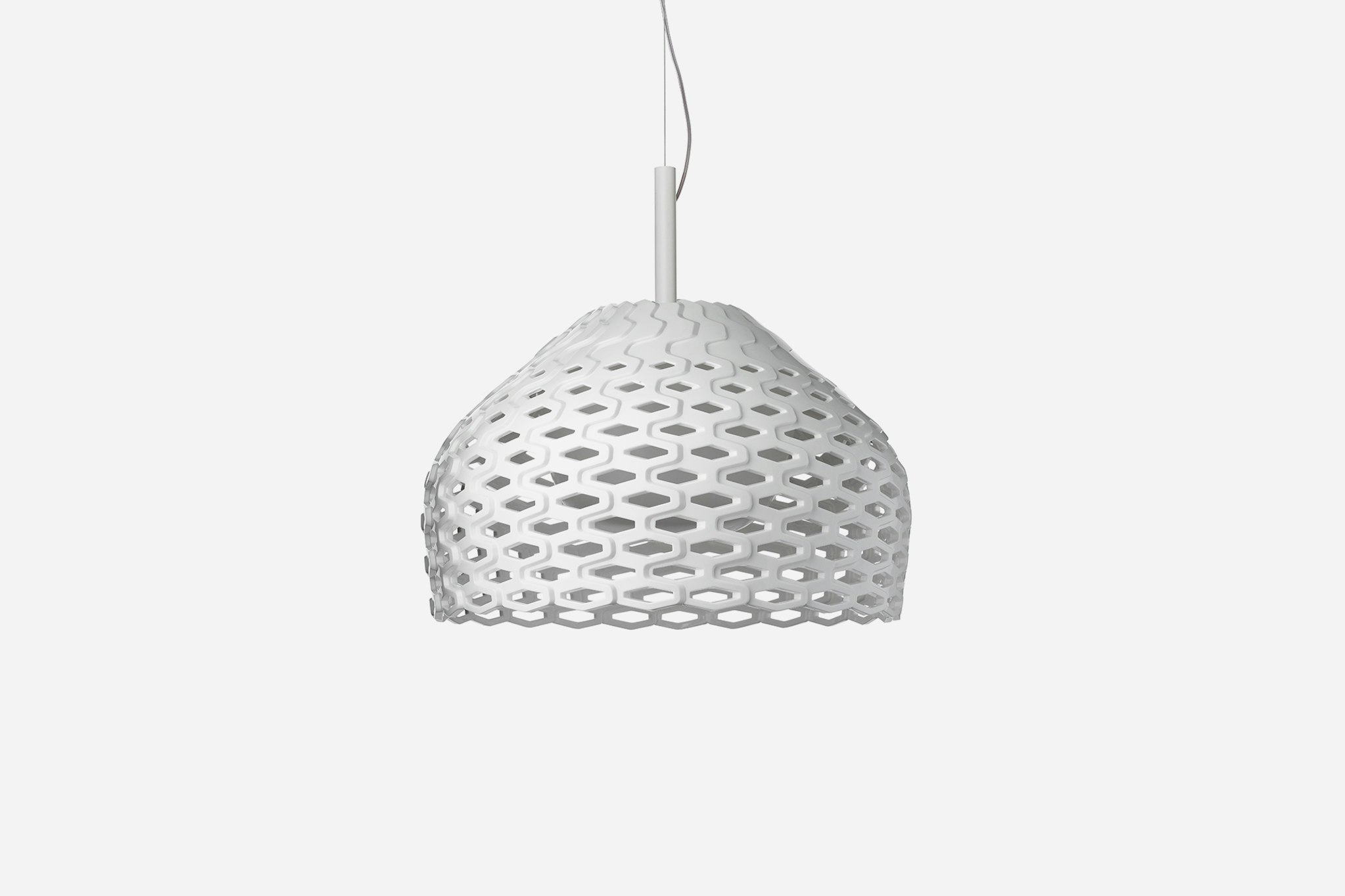 P_Sf_A-Tatou-Suspension-Flos-Decorative-Thubnail-life_over_grey.jpg