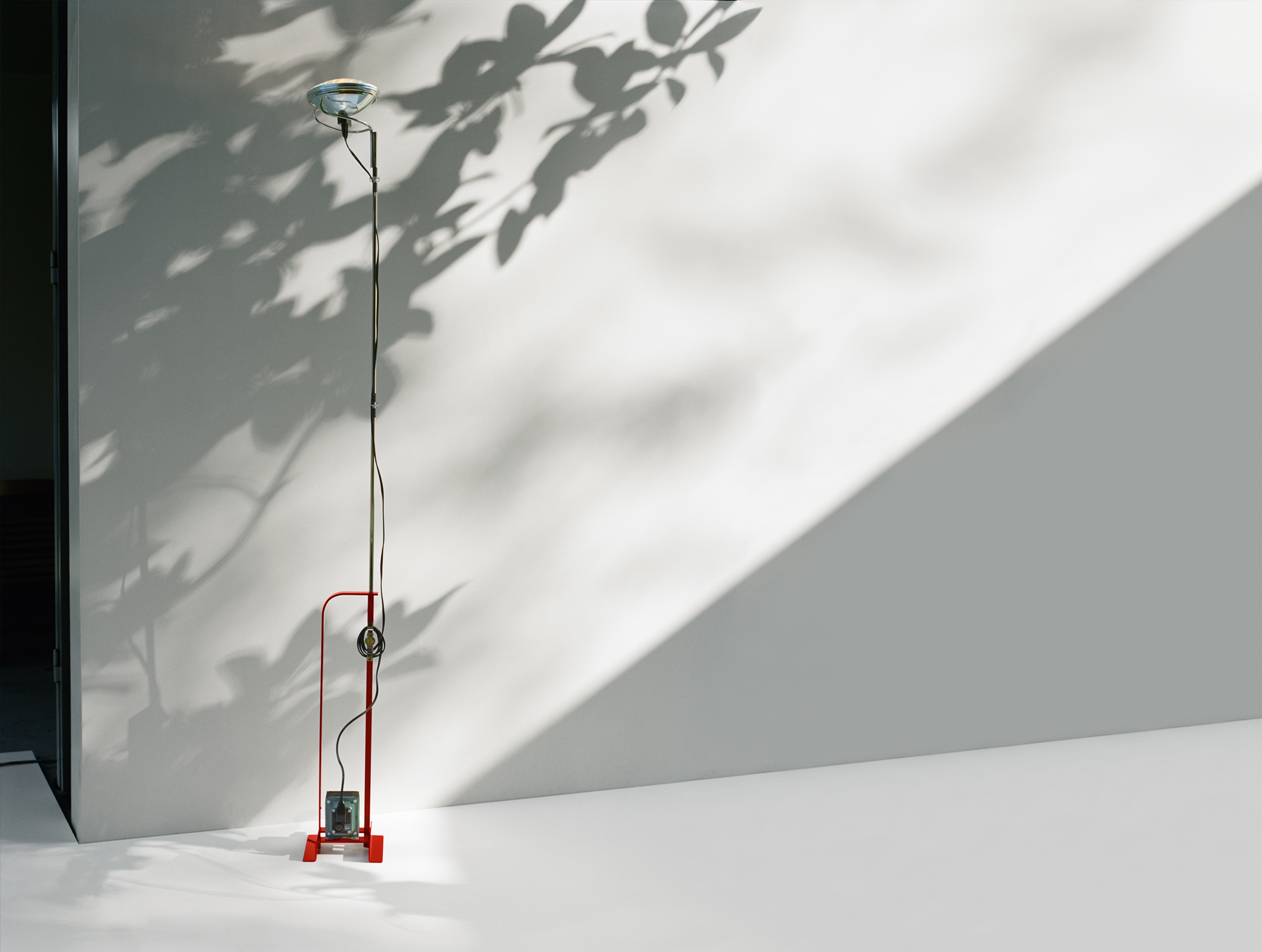P_Sf_A-Toio-Flos-Decorative-Thubnail-life_general.jpg