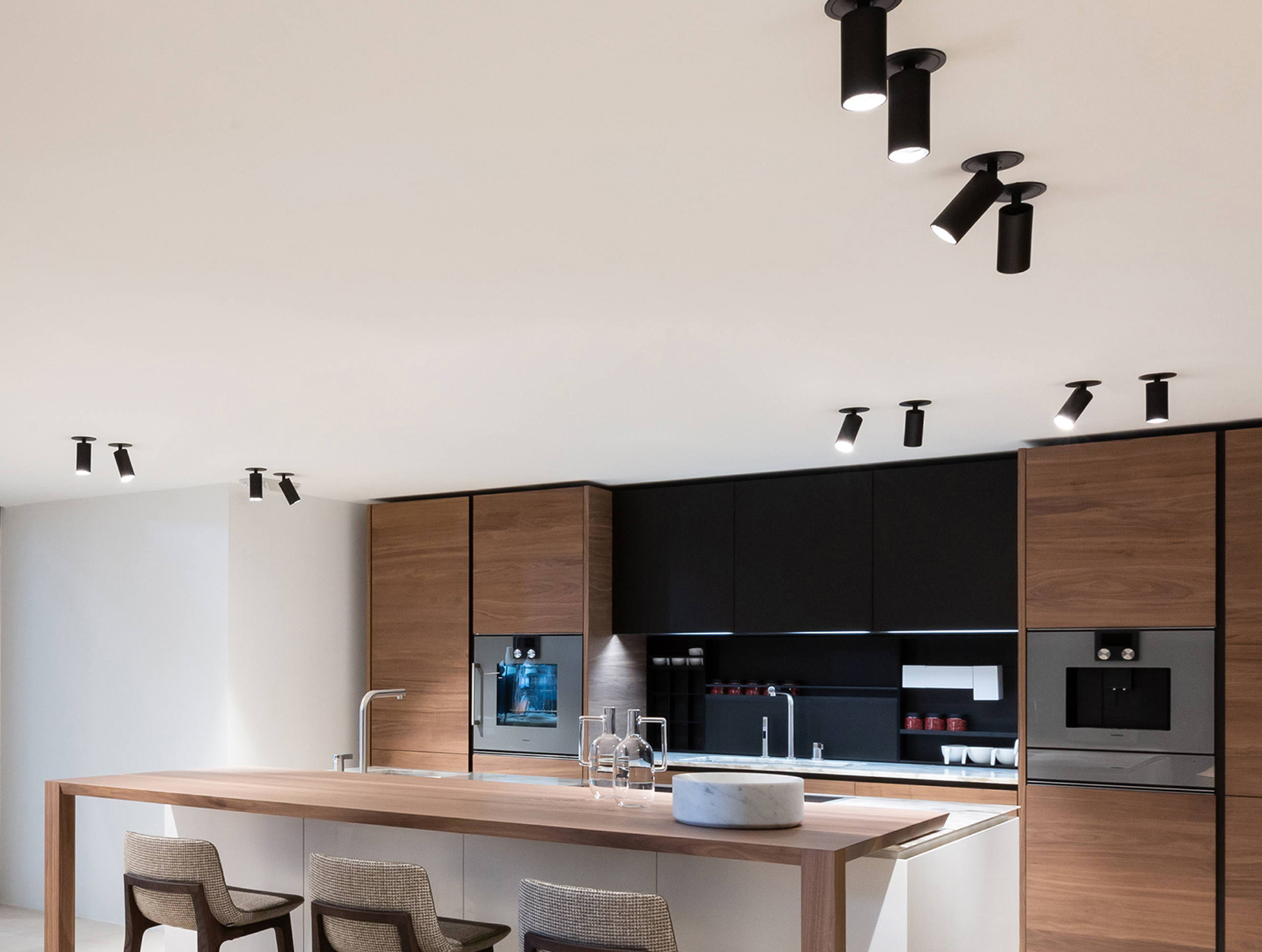 P_Sf_A-UT-Spot-Ceiling-Flos-Architectural-Thubnail-life_general.jpg