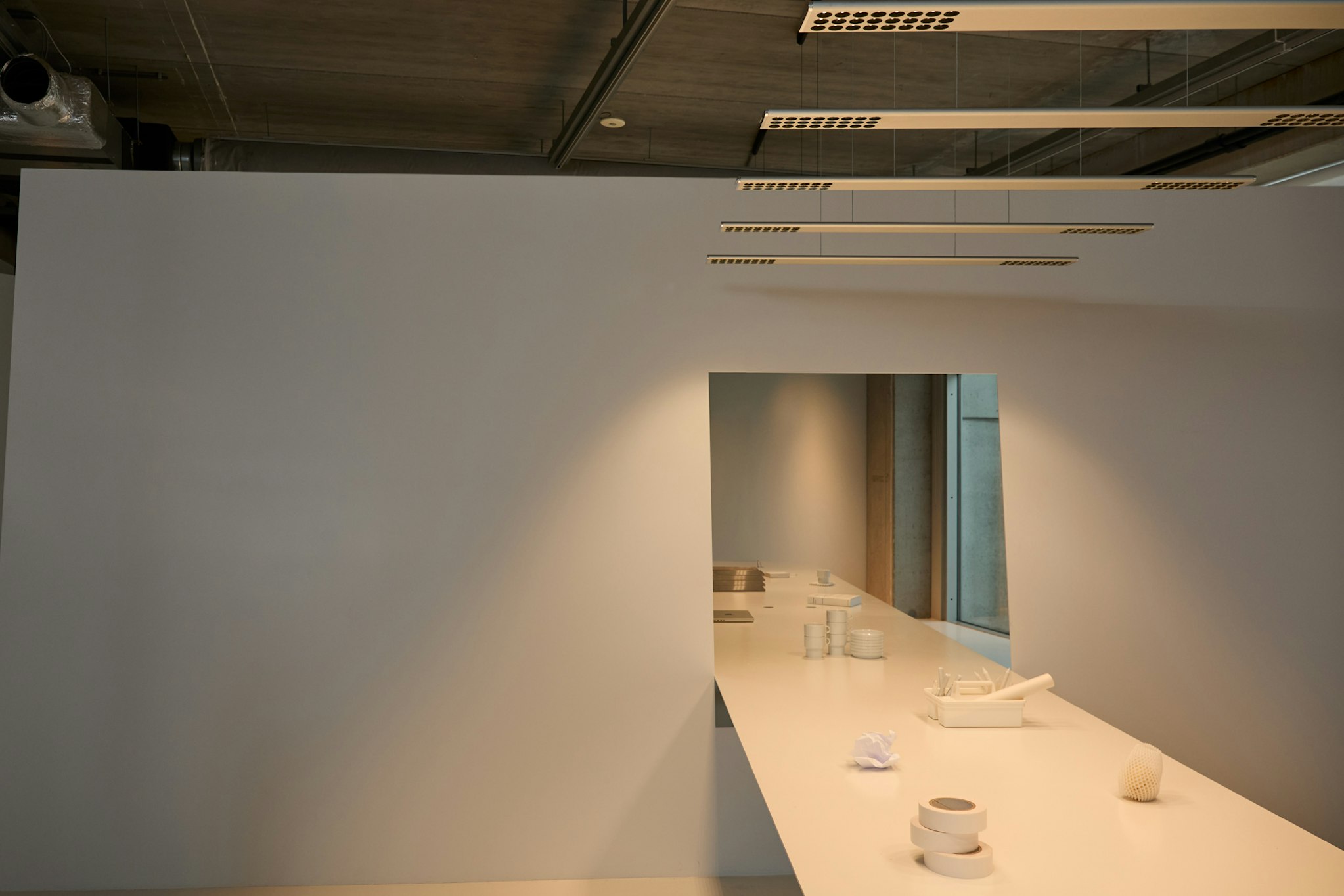 P_Sf_A-Workmates-Suspension-Flos-Architectural-Thubnail-life_general.jpg
