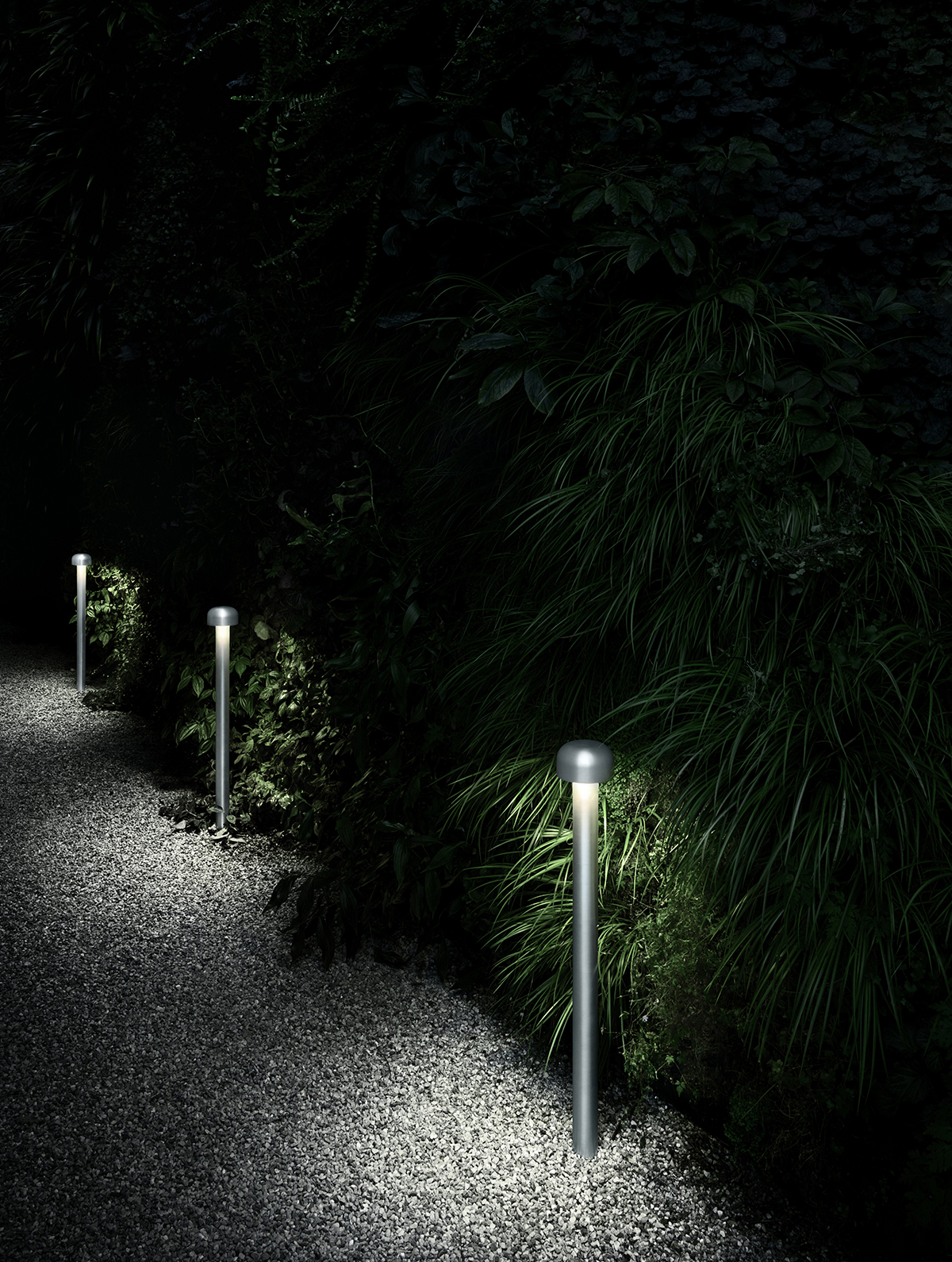 P_Sf_AV-Bellhop-Bollard-Flos-Outdoor-Thubnail-life_general.jpg