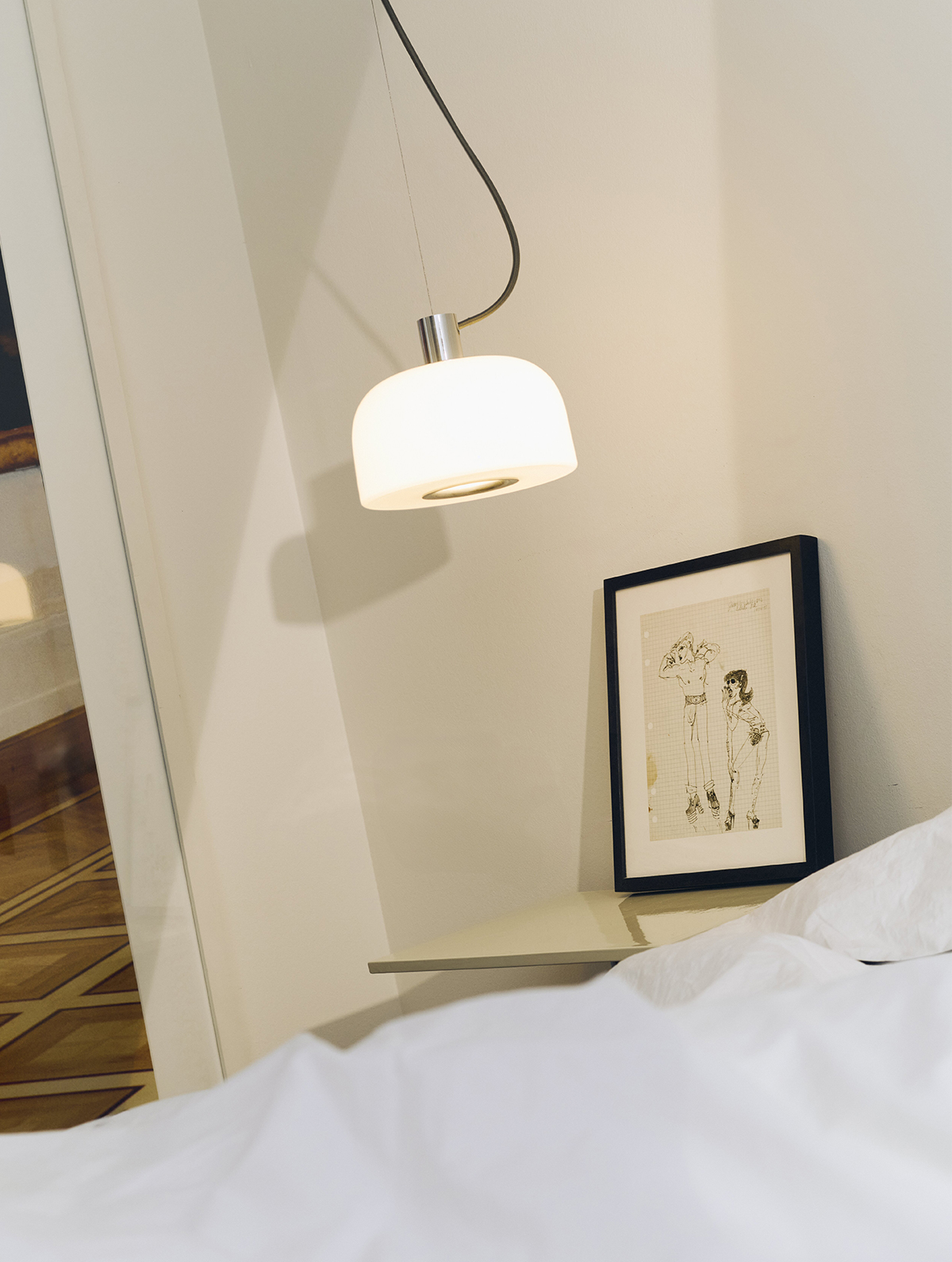 P_Sf_AV-Bellhop-Suspension-Flos-Decorative-Thubnail-life_general.jpg