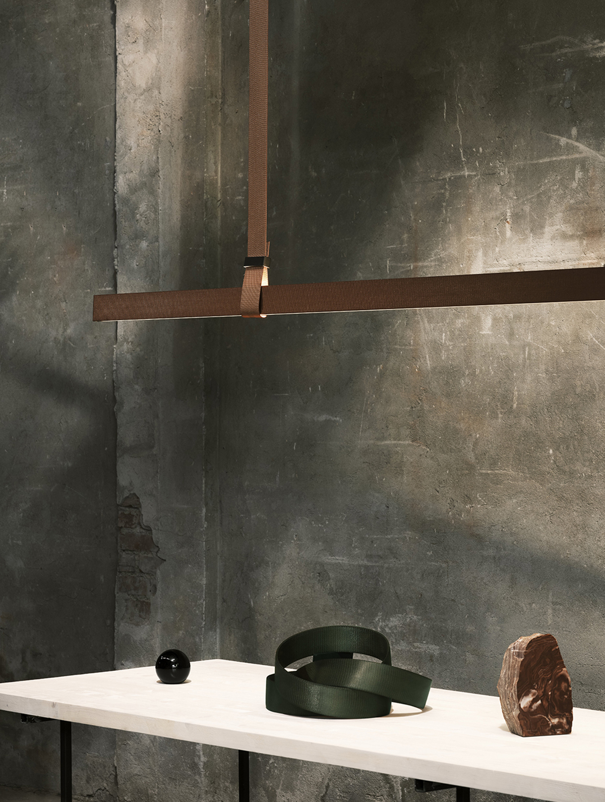 P_Sf_AV-Belt-Flos-Architectural-Thubnail-life_general.jpg