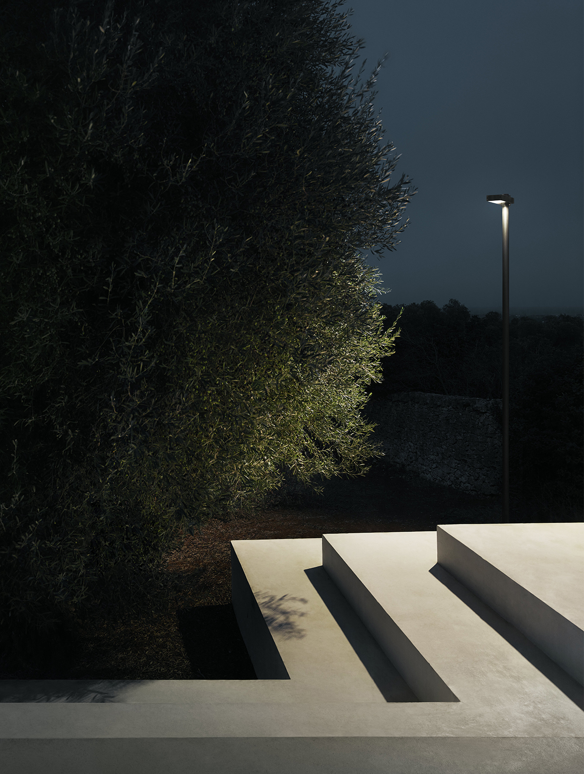 P_Sf_AV-Dooku-Pole-Flos-Outdoor-Thubnail-life_general.jpg
