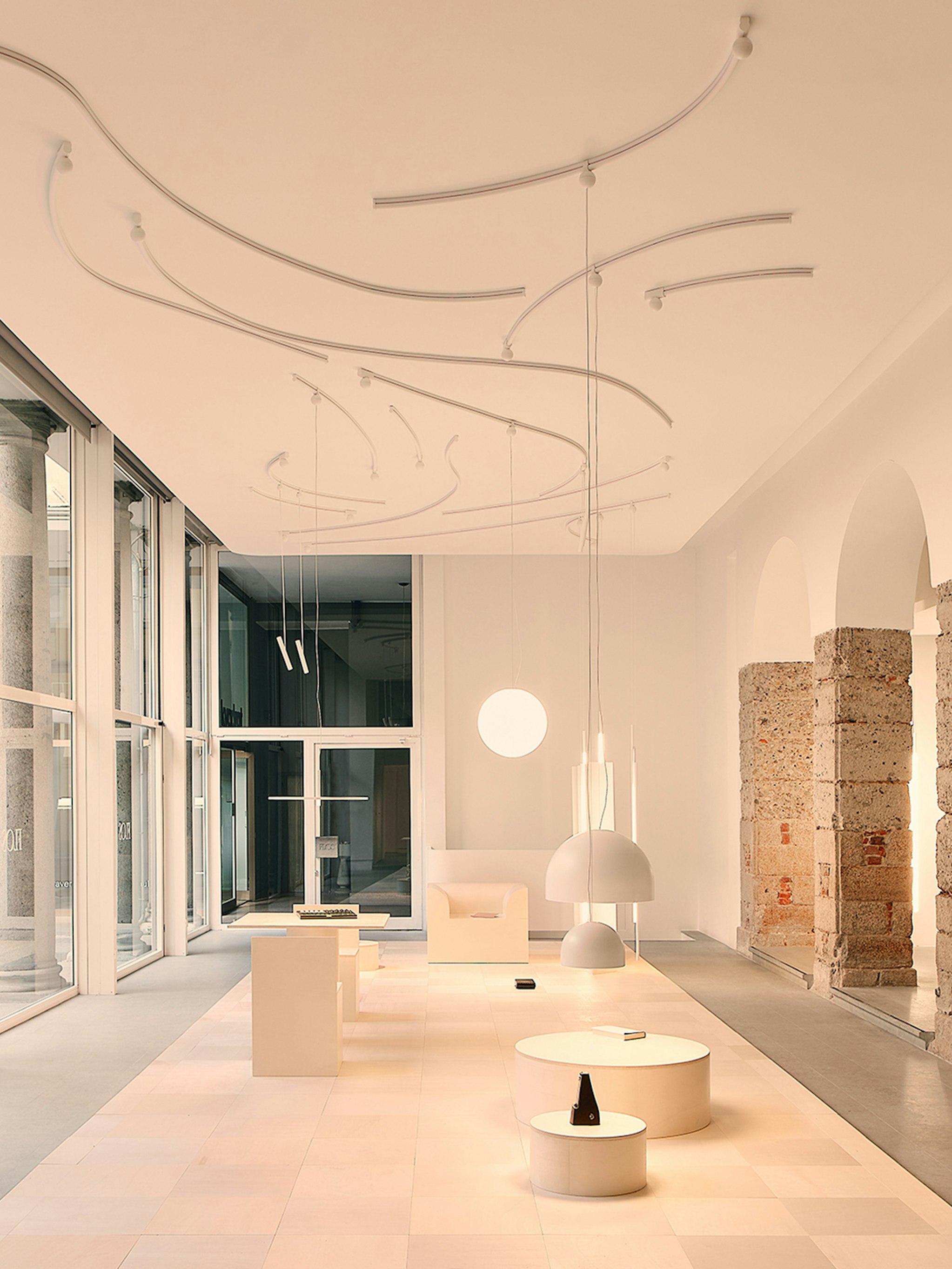 P_Sf_AV-My_Circuit-Flos-Architectural-Thubnail-life_general.jpg