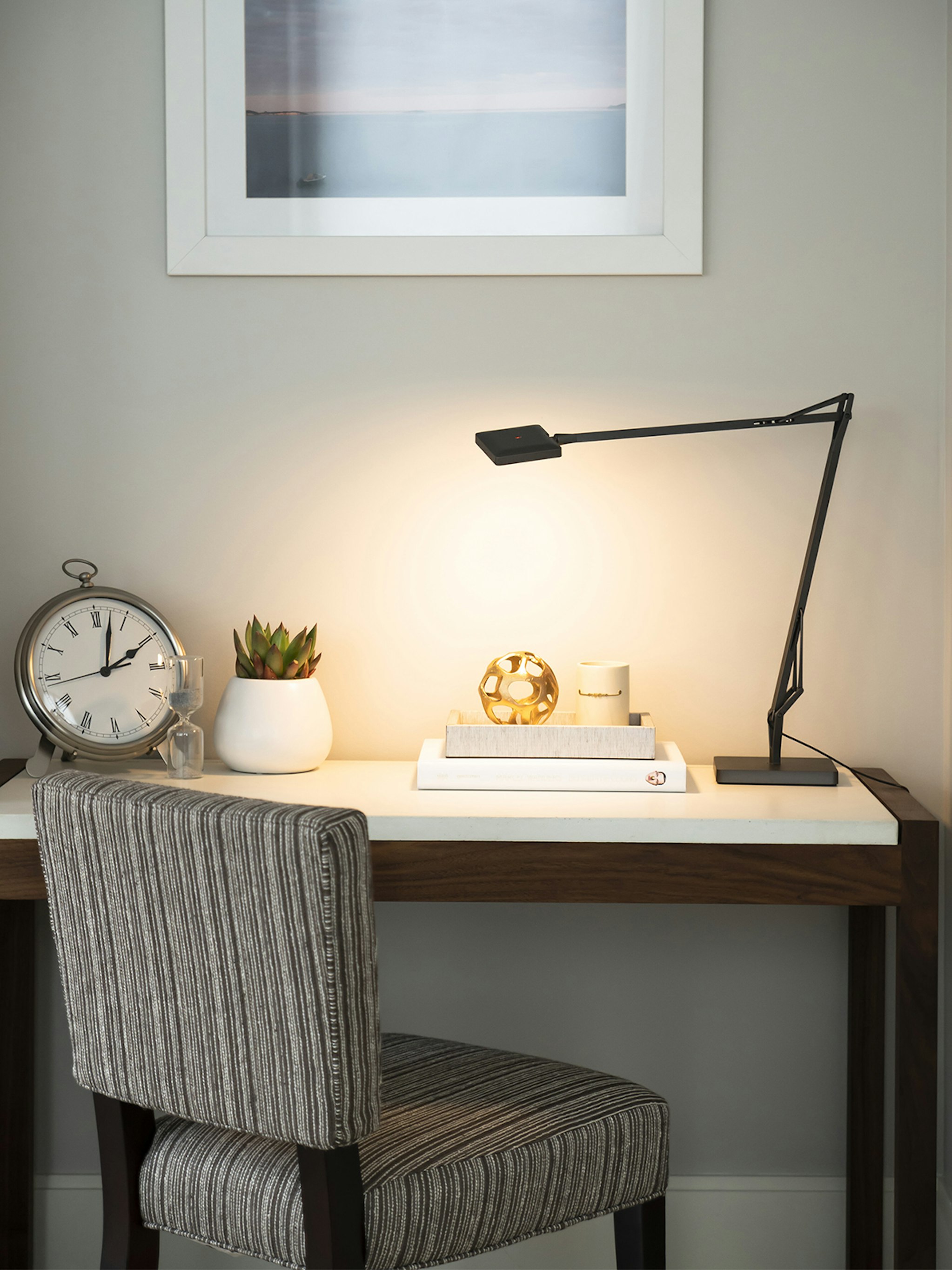 P_Sf_AV-kelvin-LED-Table-Flos-Decorative-Thubnail-life_general.jpg