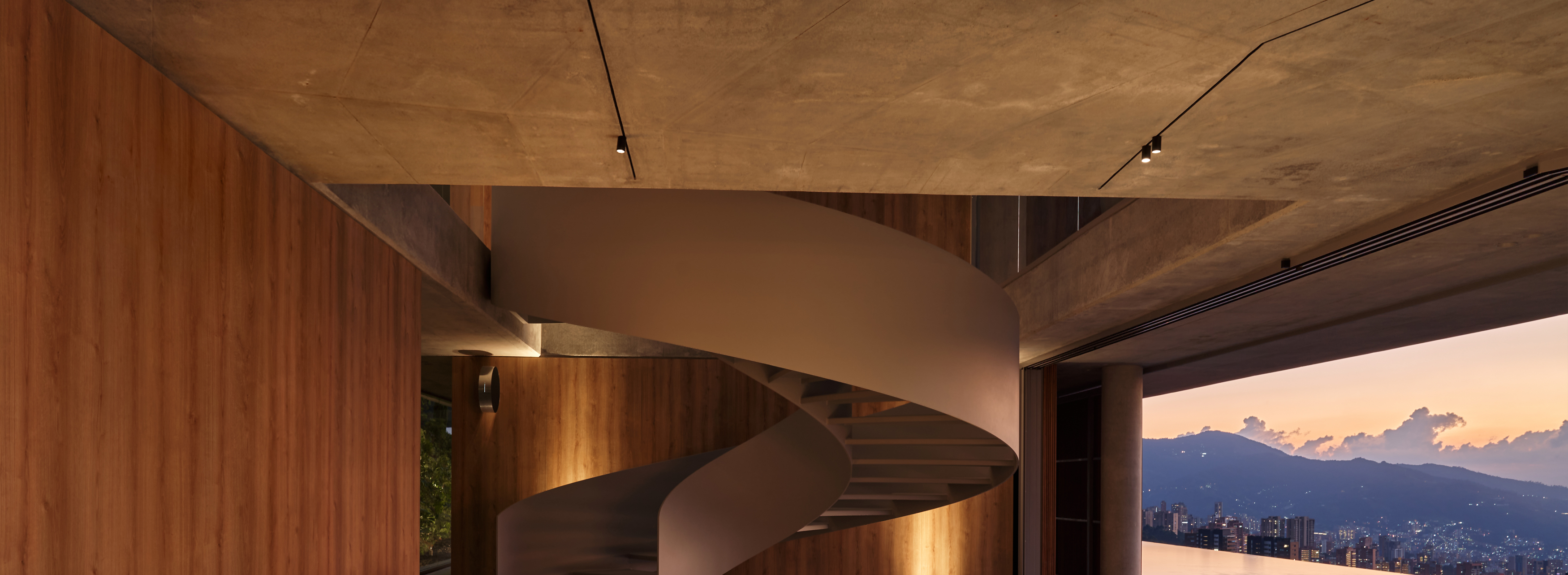 P_Sf_B-The-Micro-Running-Magnet-Flos-Architectural-life_I.jpg