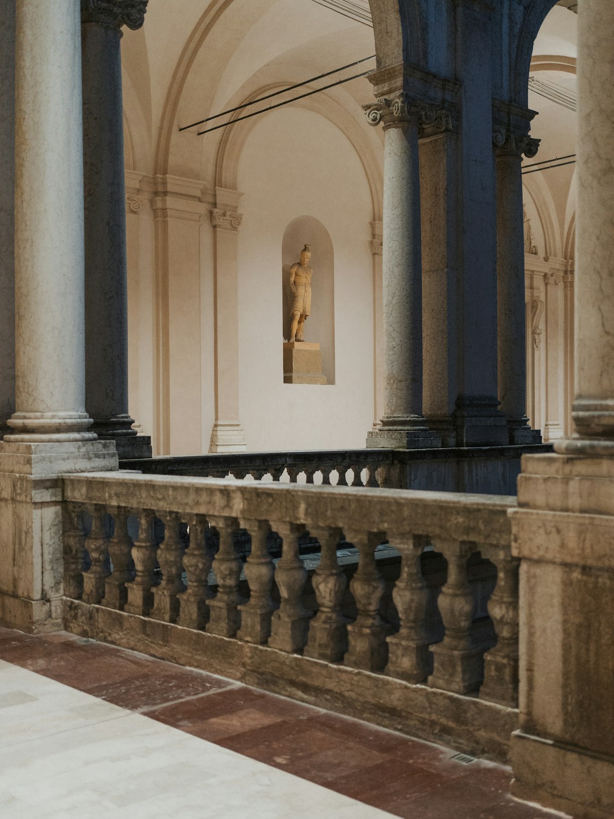 Projects-Flos--Accademia_Militare_Modena-06