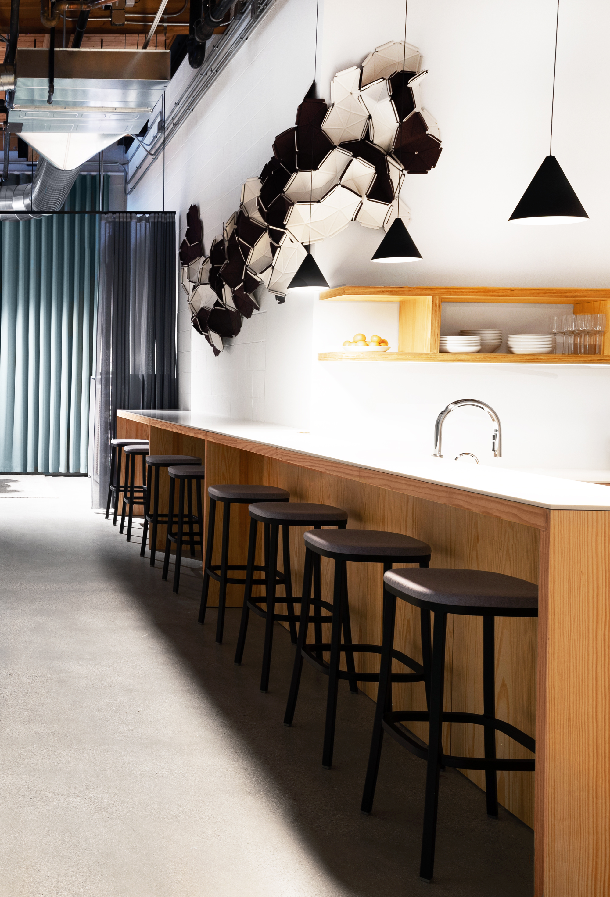 Projects-Flos--Kvadrat_Chicago-08