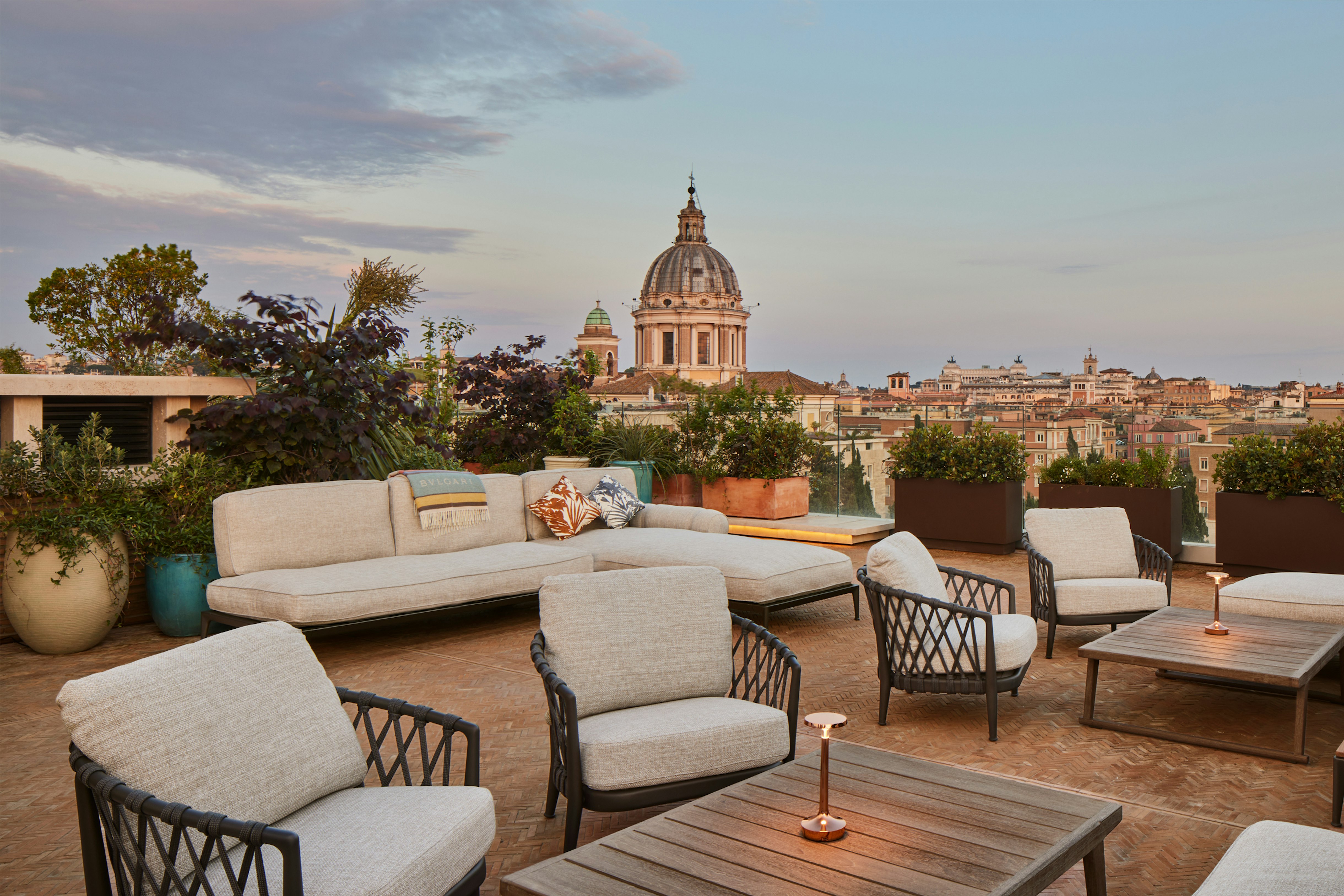 Projects-Flos-Bulgari-Hotel-Roma-00