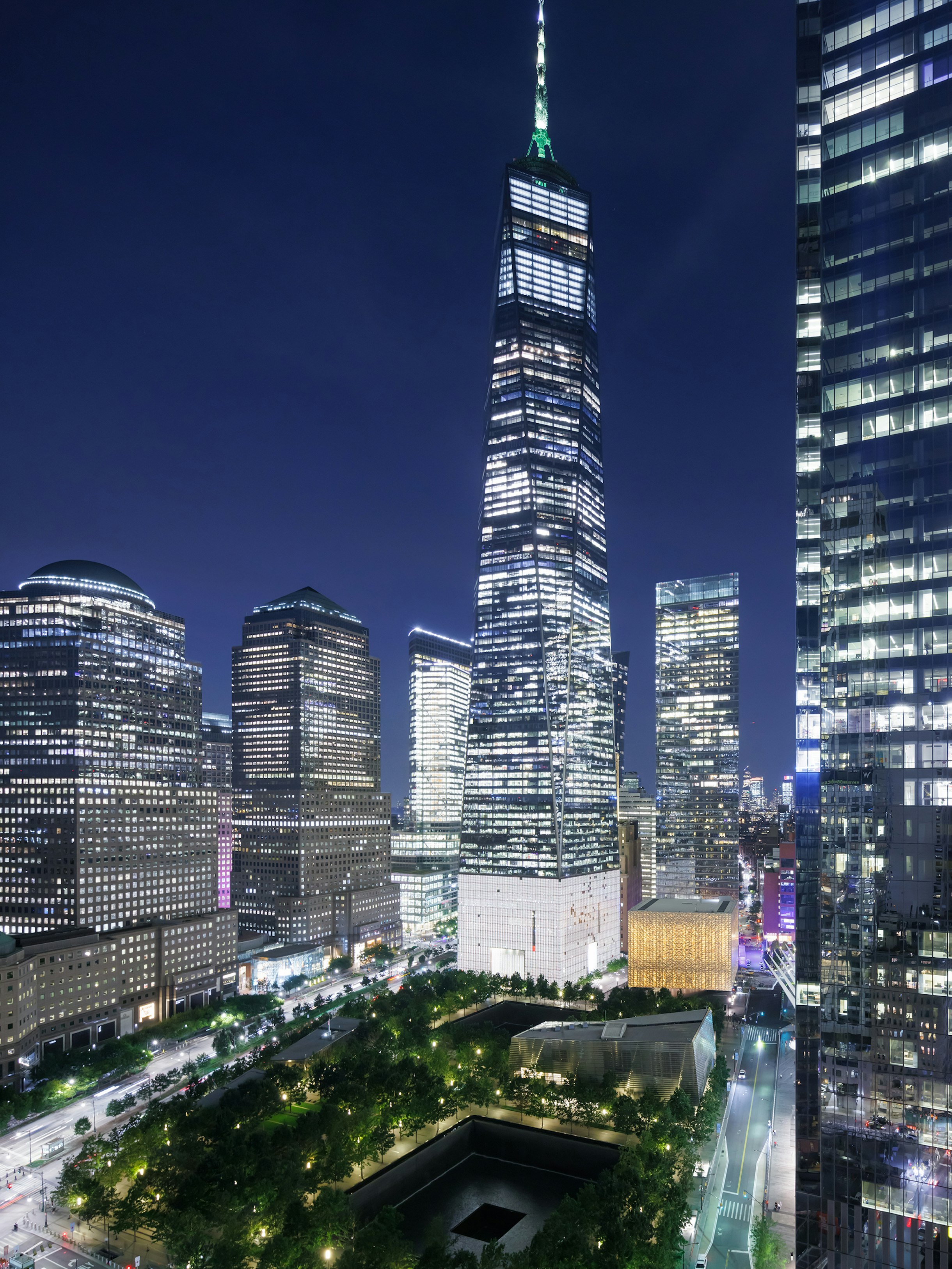 Projects-Flos-Perelman_Center-02