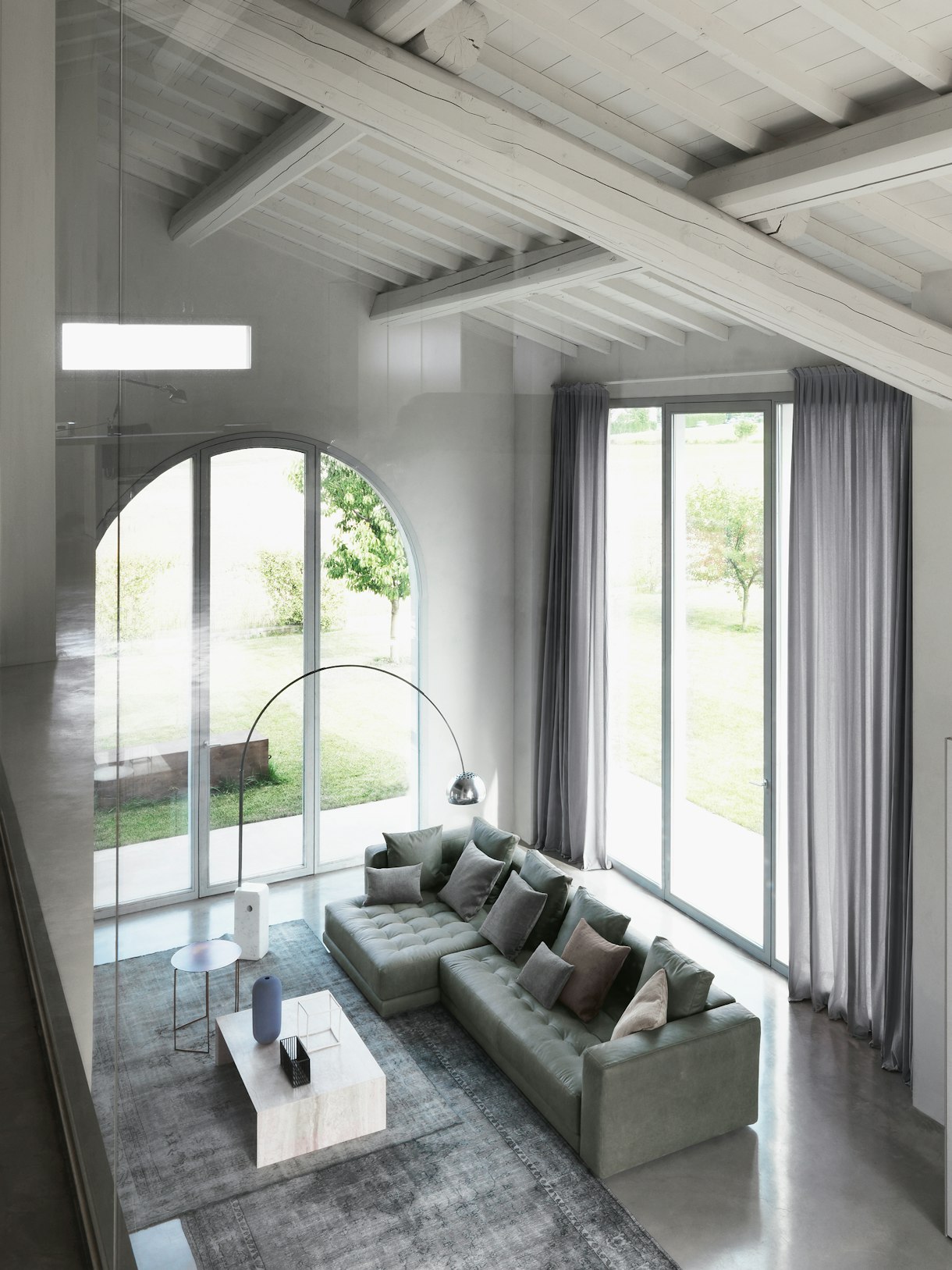 Stories-Arco-FLOS-10