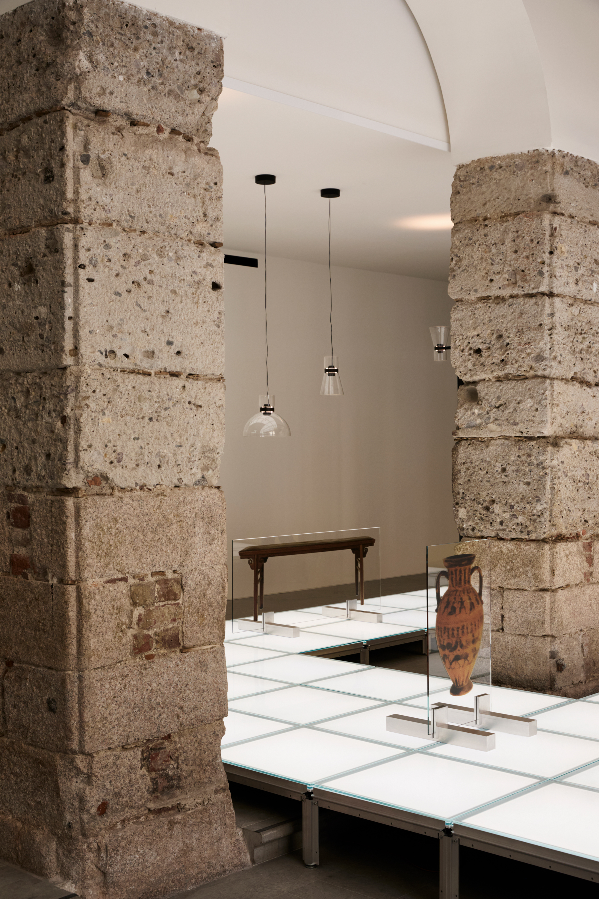 Stories-Milan_Design_week_2026-Flos-007