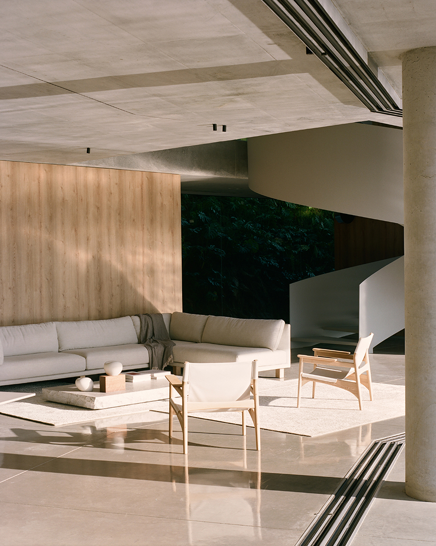 The-Micro-Running-Magnet-flos-architectural-R-17.jpg