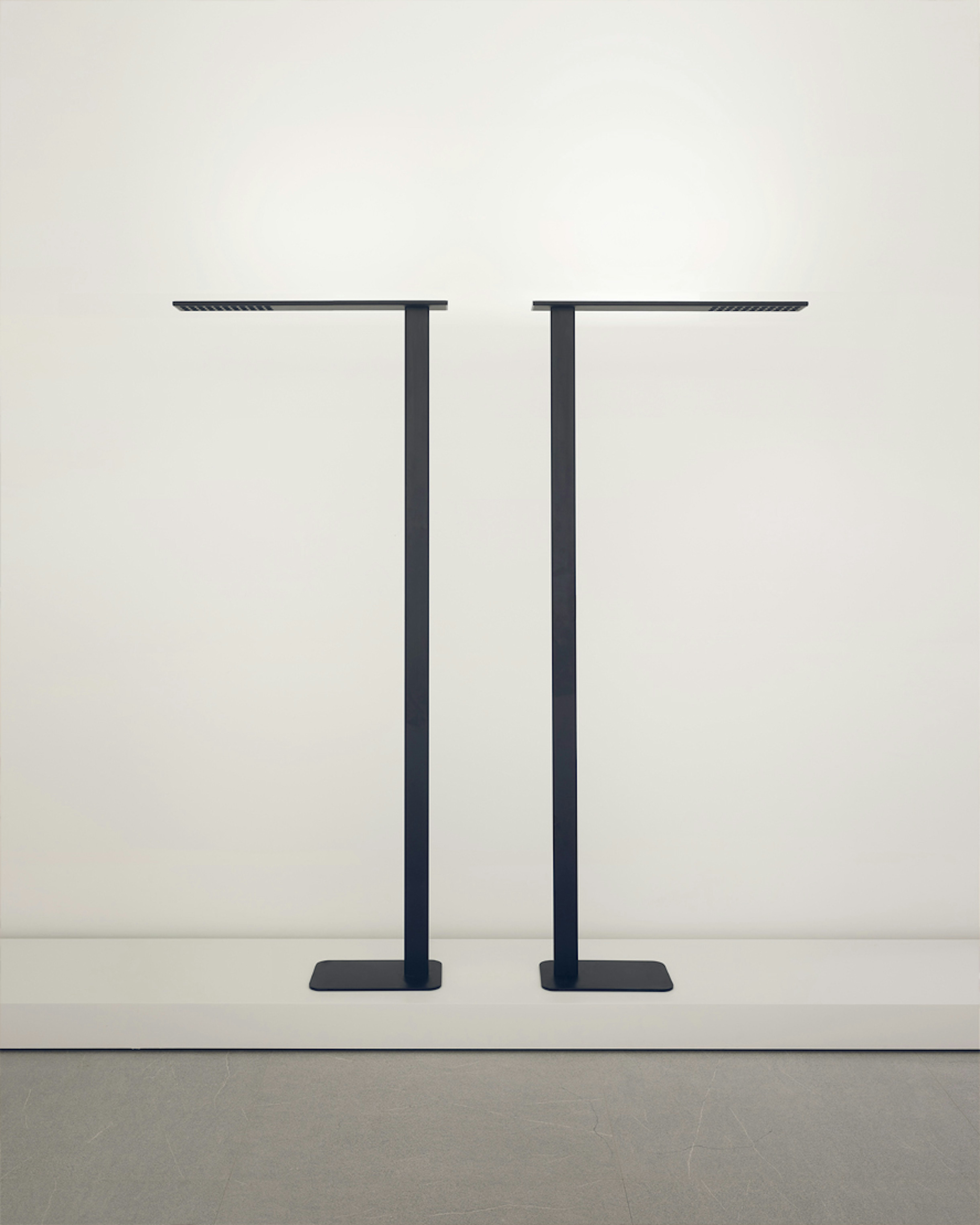 Workmates-Floor-flos-R-03.jpg