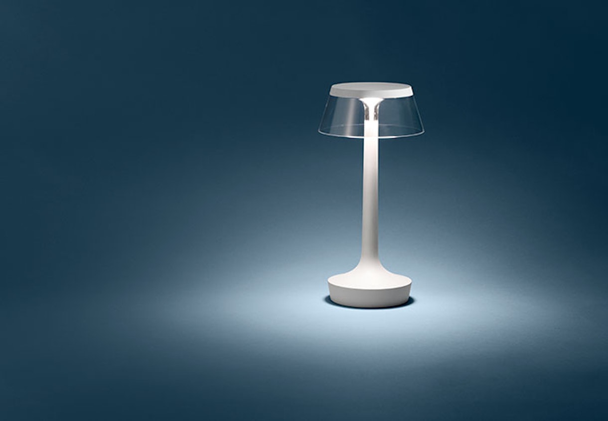 bon-jour-table-unplugged-flos-decorative-R-03.jpg